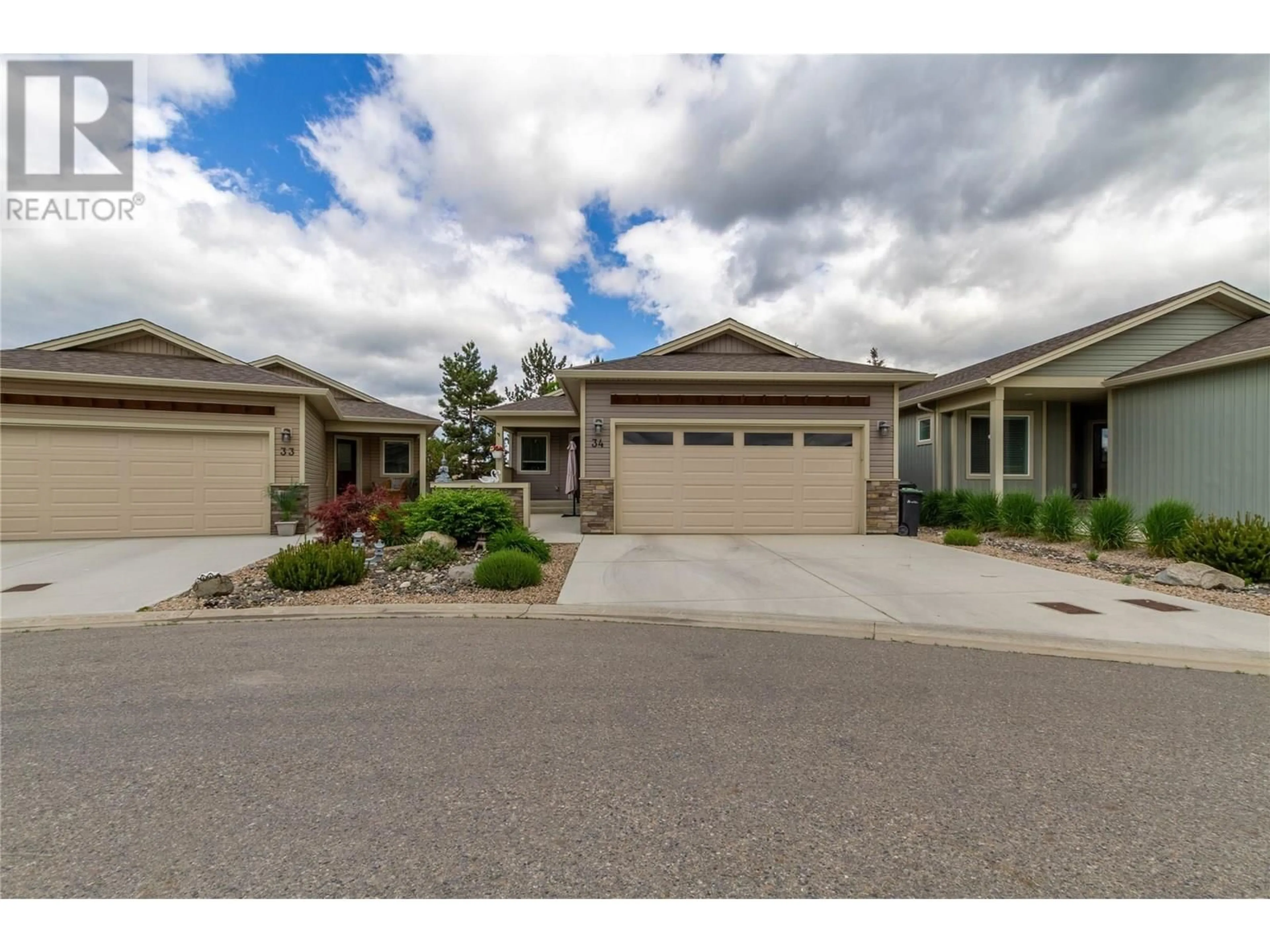 Unknown for 34 - 2100 55 AVENUE, Vernon British Columbia V1T9Y6