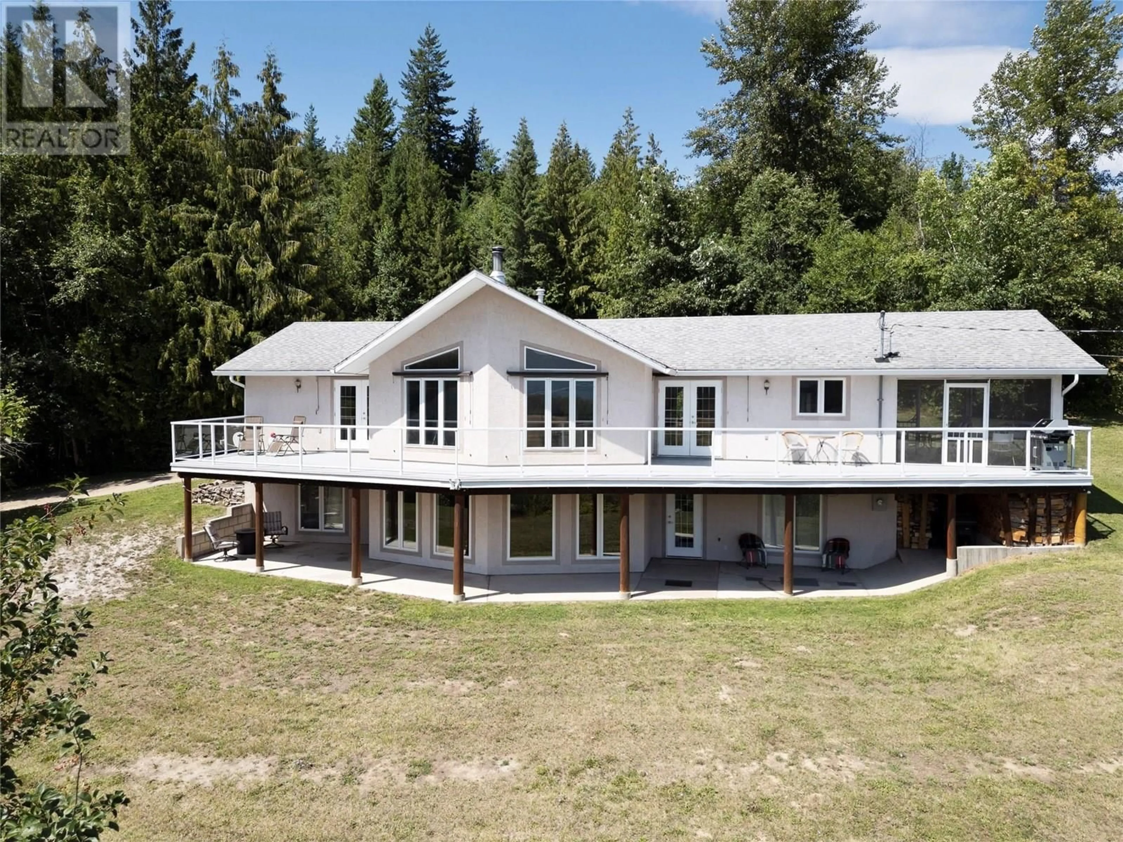 A pic from outside/outdoor area/front of a property/back of a property/a pic from drone, building for 284 GUNTER-ELLISON ROAD, Enderby British Columbia V4Y4L9