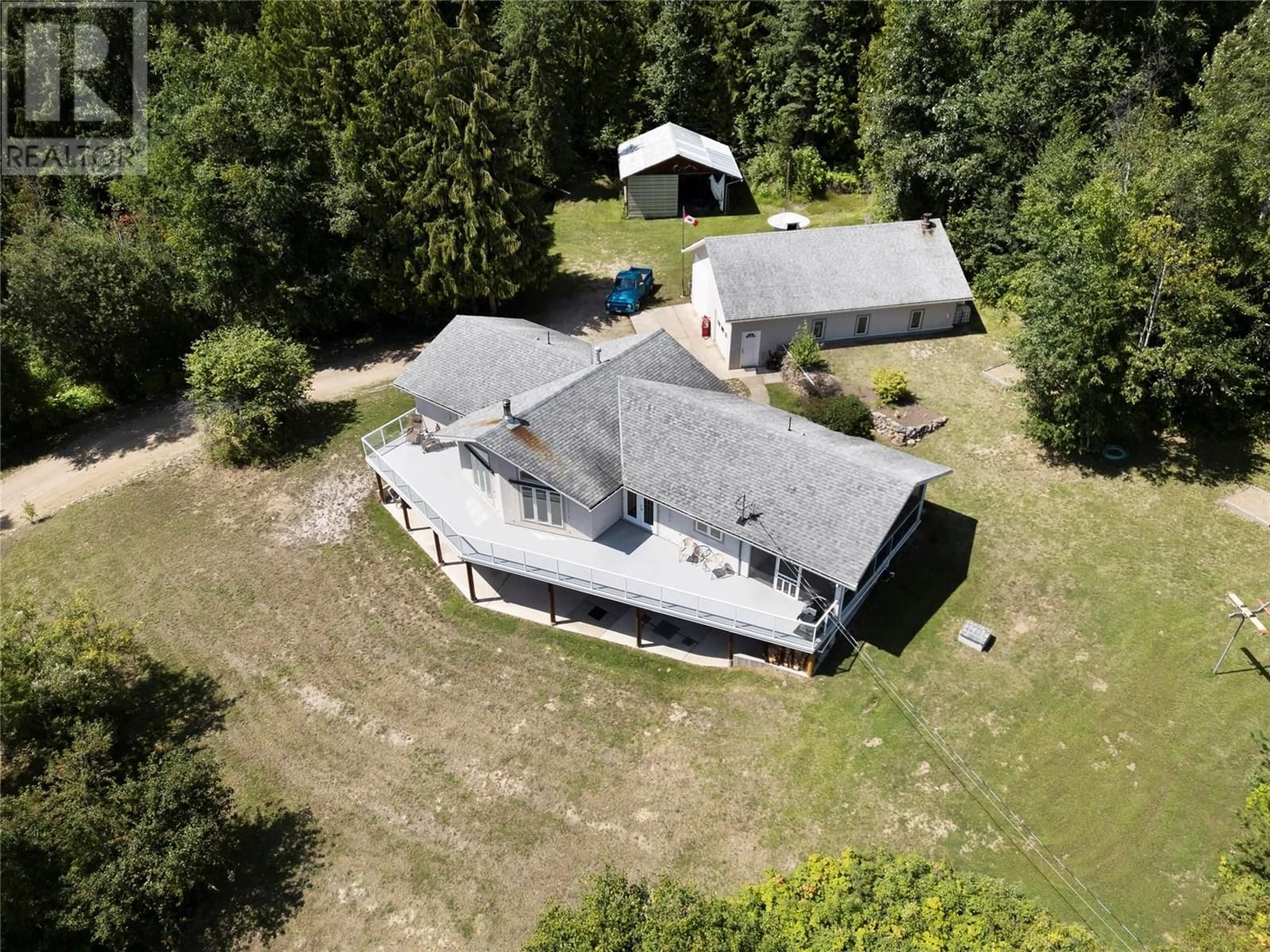 A pic from outside/outdoor area/front of a property/back of a property/a pic from drone, building for 284 GUNTER-ELLISON ROAD, Enderby British Columbia V4Y4L9