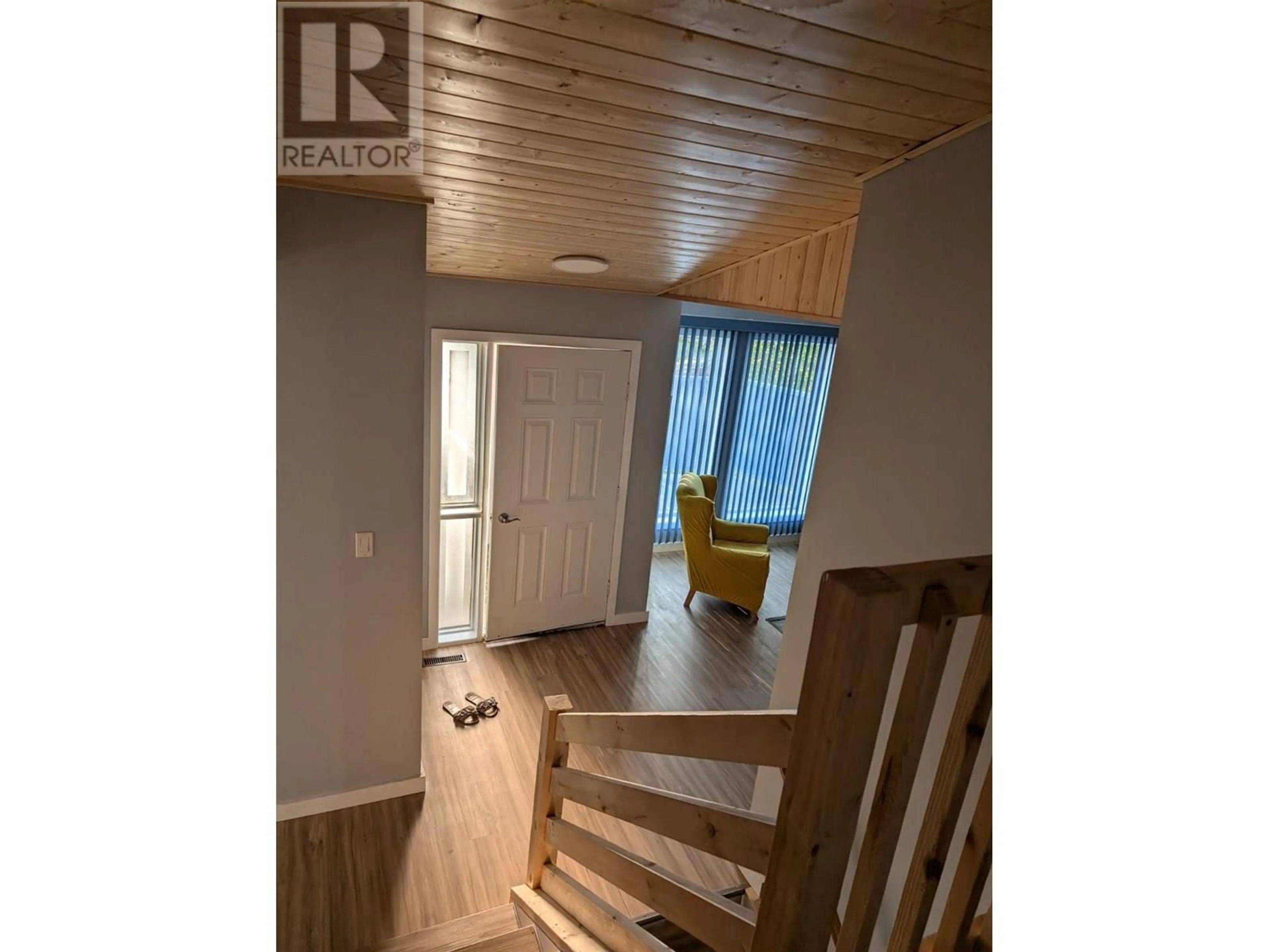 Stairs for 52 SUKUNKA PLACE, Tumbler Ridge British Columbia V0C2W0