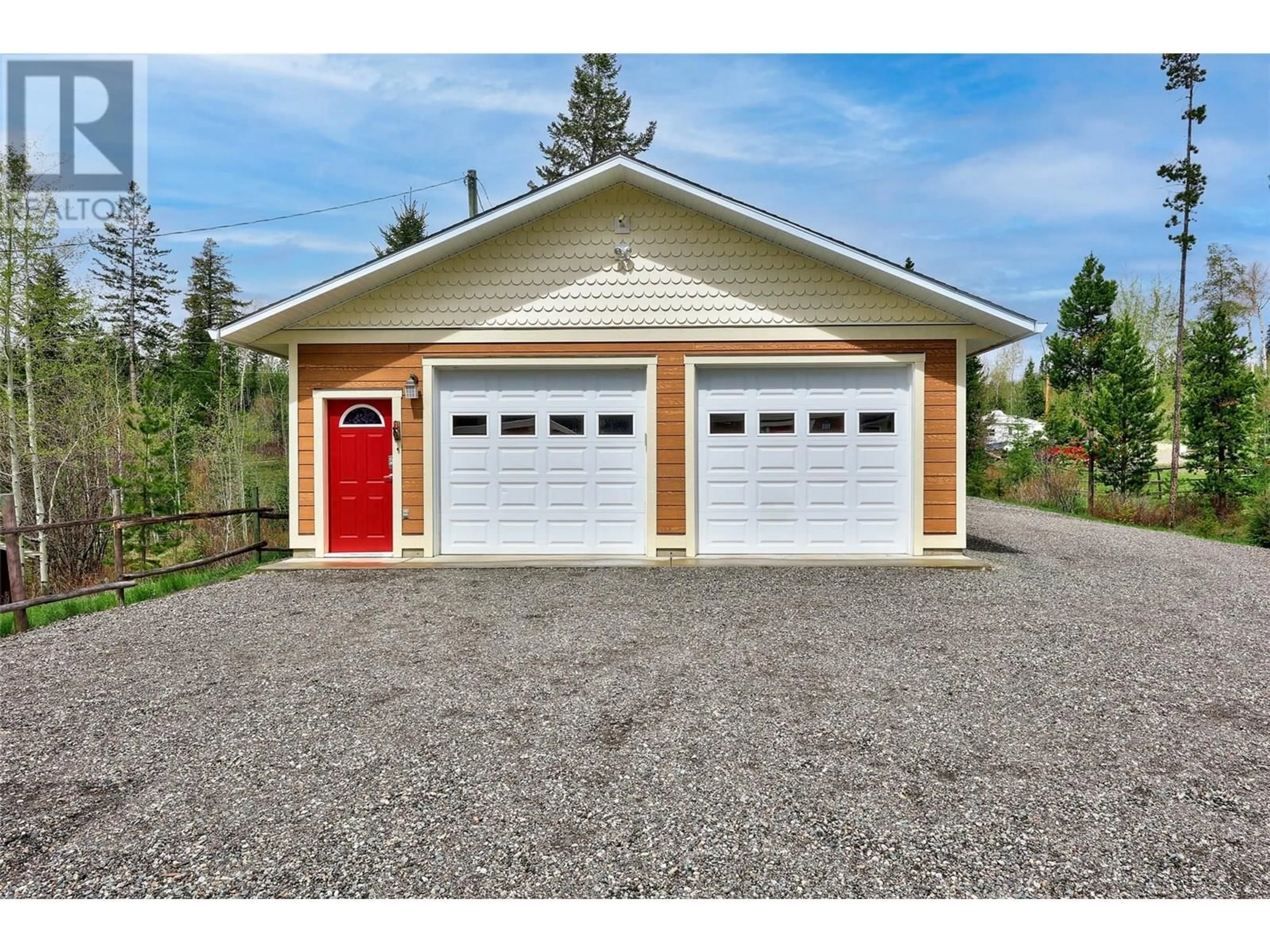 Indoor garage for 3848 RAINBOW/3861 WATER ST DRIVE, Kamloops British Columbia V1S1Y8