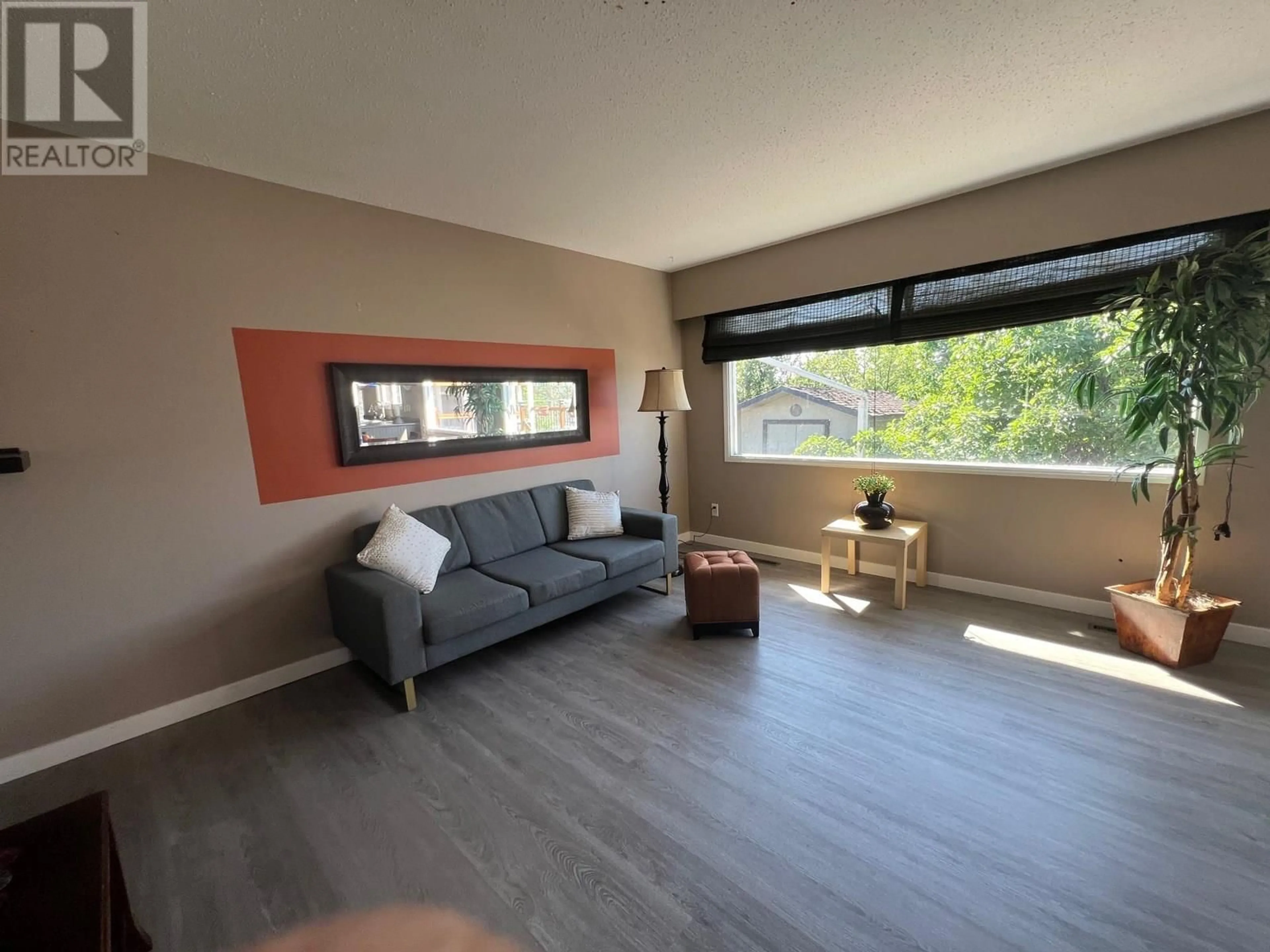A pic of a room for 1049 92 AVENUE, Dawson Creek British Columbia V1G1C2