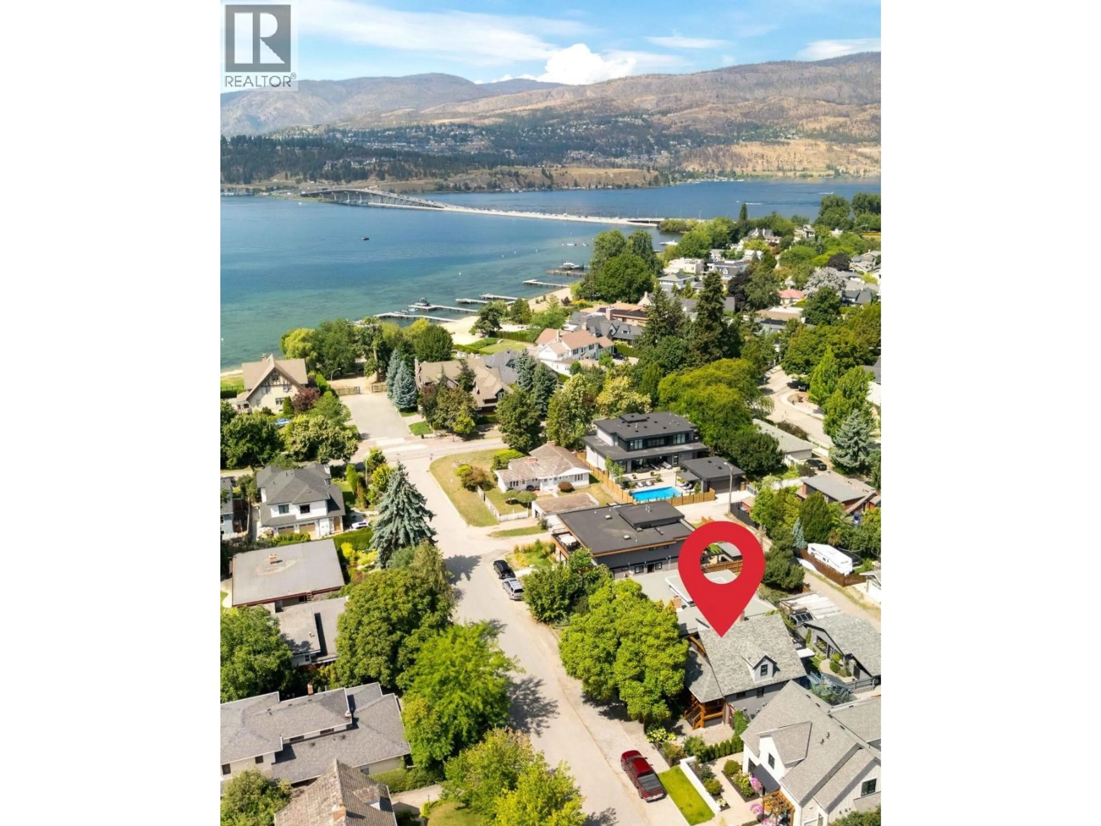 A pic from outside/outdoor area/front of a property/back of a property/a pic from drone, water/lake/river/ocean view for 354 BURNE AVENUE, Kelowna British Columbia V1Y5P1