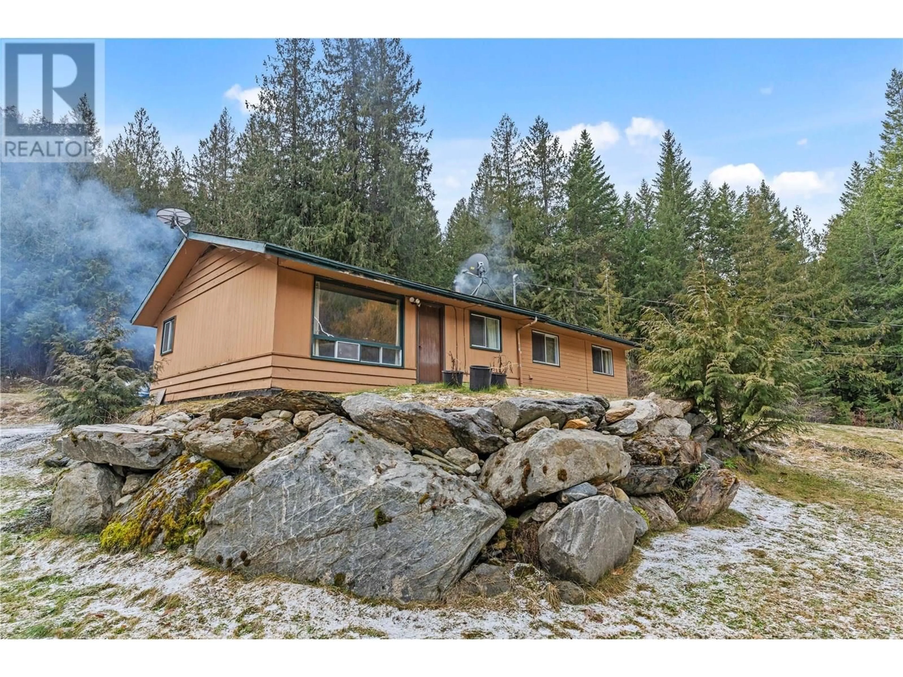 Unknown for 2055 AGATE BAY ROAD, Barriere British Columbia V0E2E0
