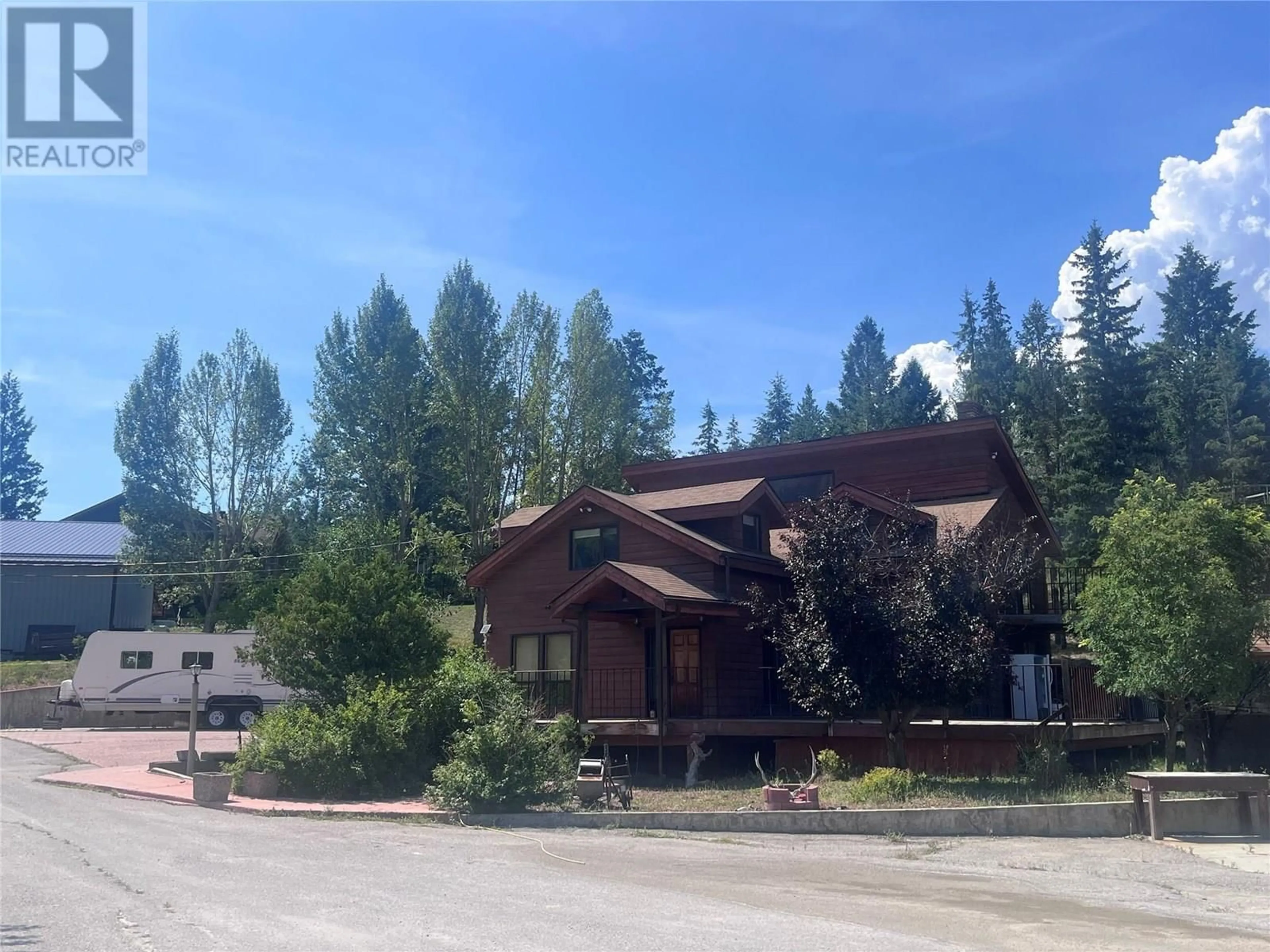 Unknown for 1049 SWANSEA ROAD, Invermere British Columbia V0A1K3