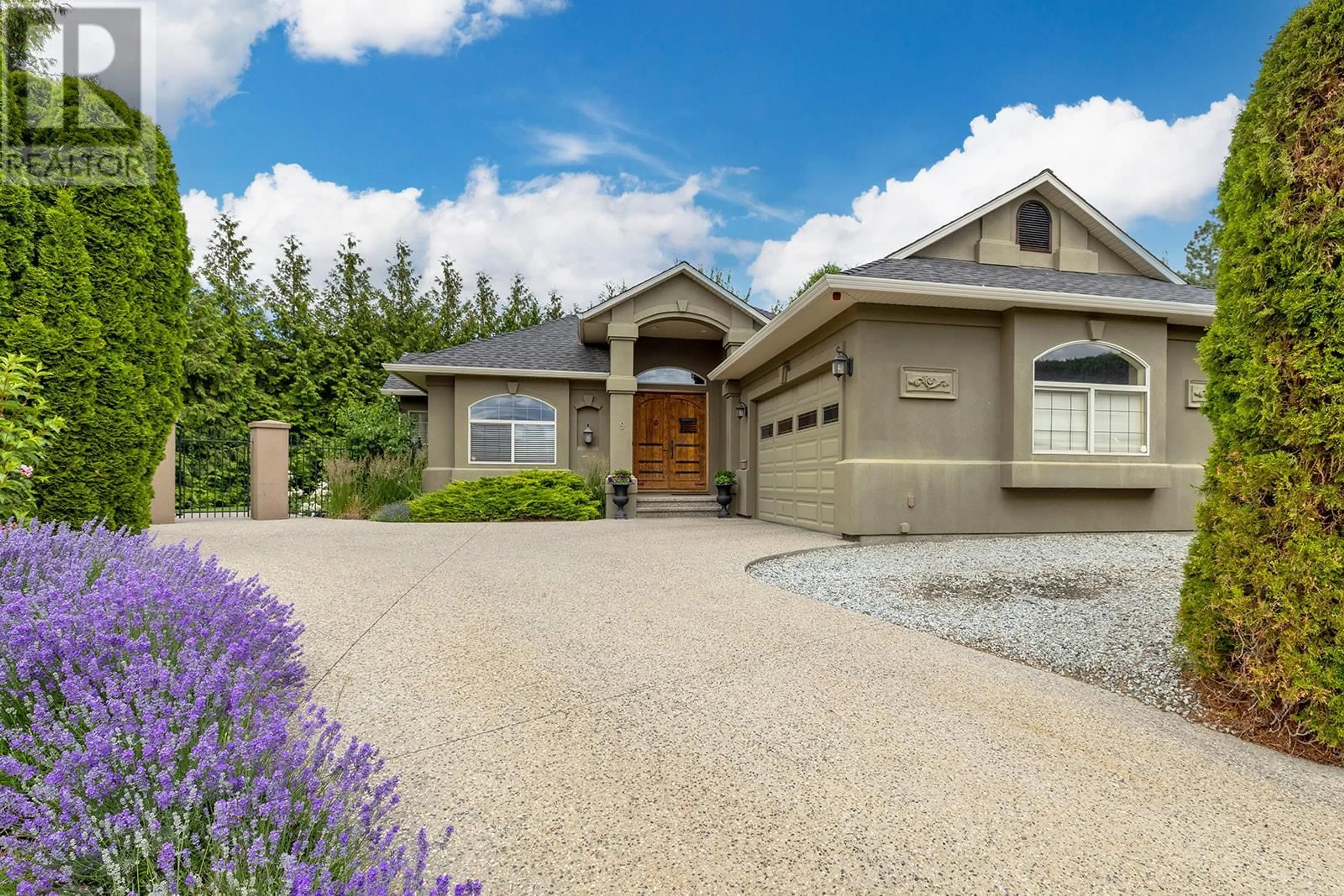 Home with vinyl exterior material, street for #9-3103 THACKER DRIVE, West Kelowna British Columbia V1Z1X5