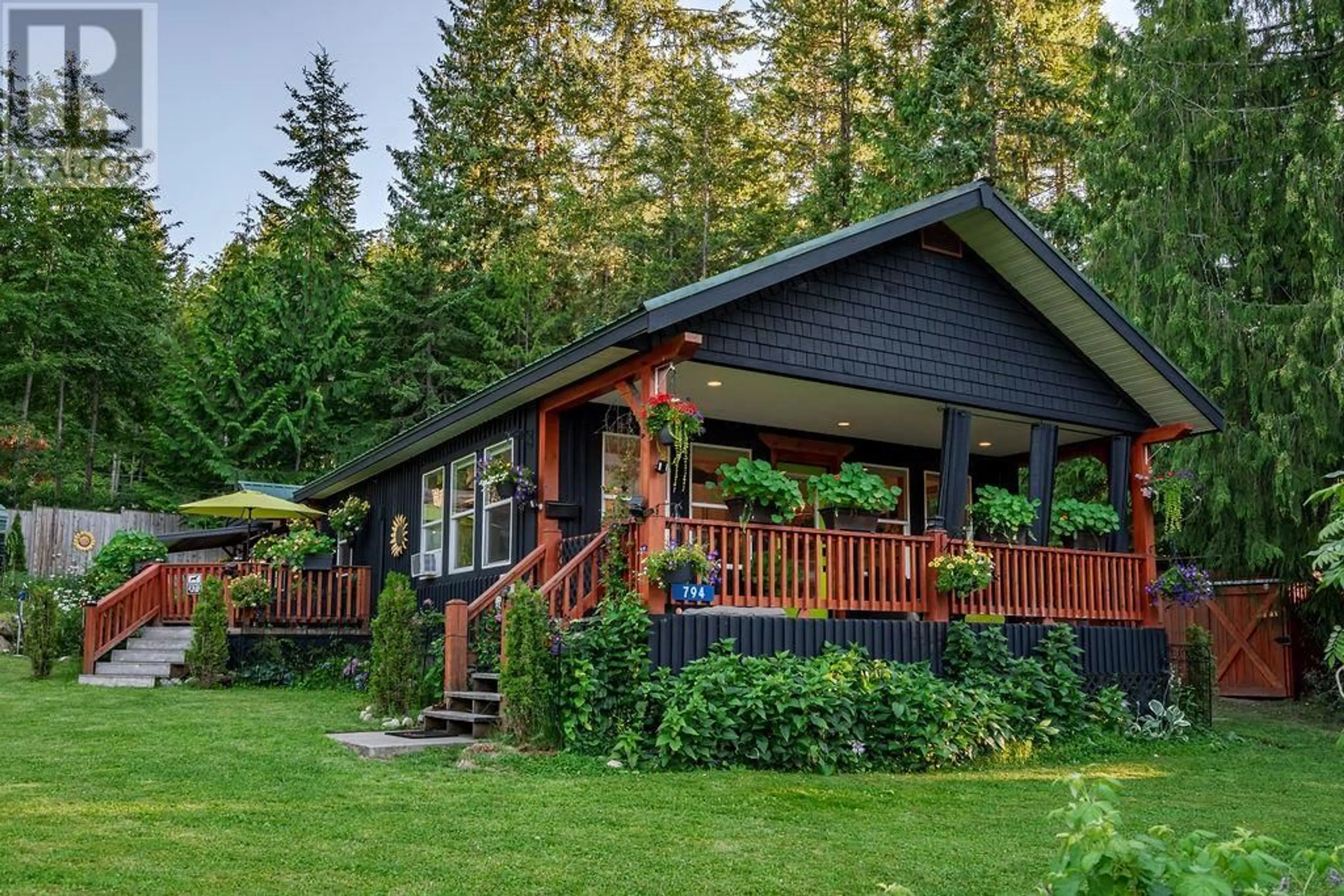 Home with vinyl exterior material, unknown for 790 & 794 LEWIS ROAD, Harrop British Columbia V1L6P7