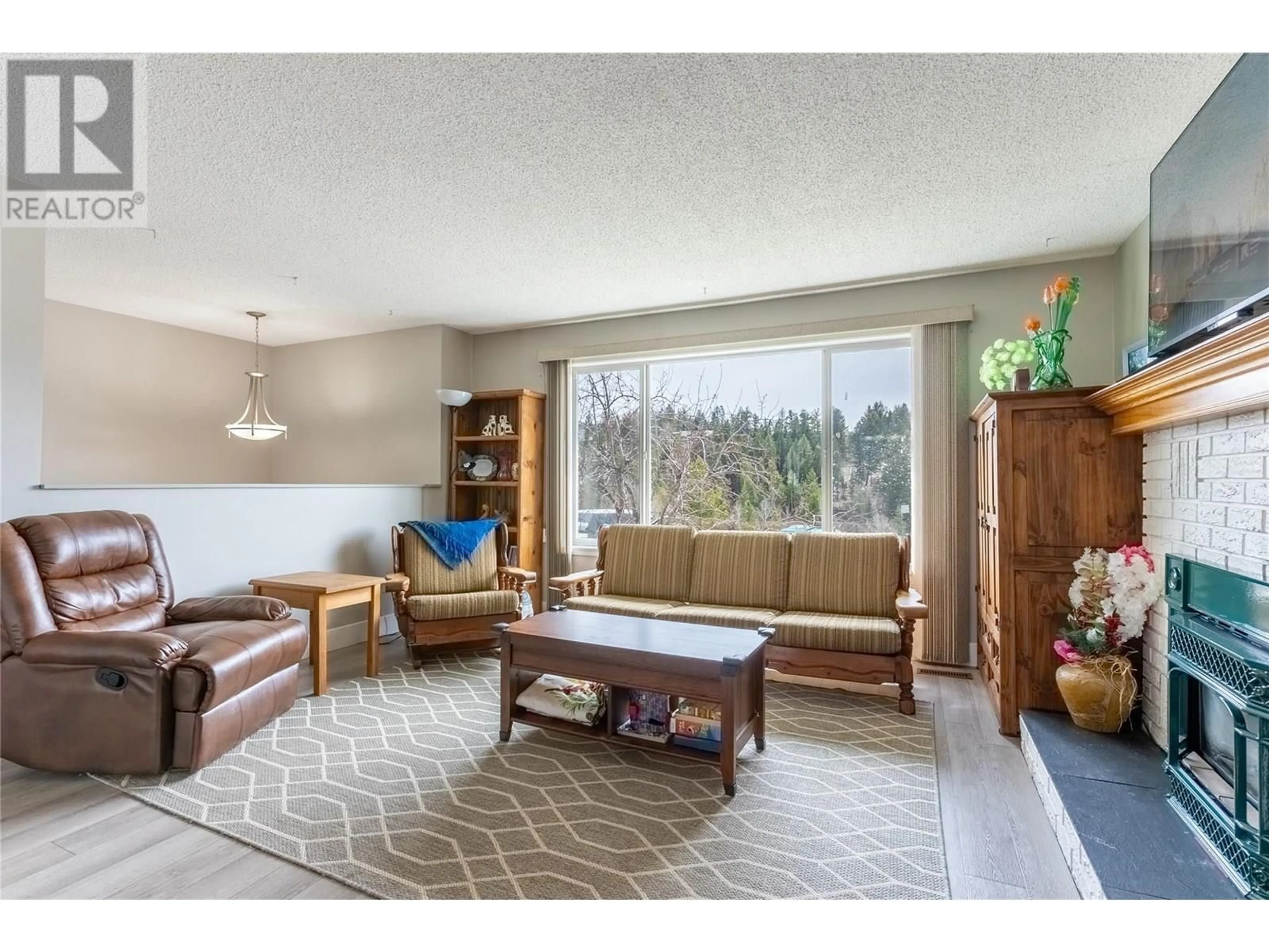 Living room with furniture, unknown for 281 POPLAR DRIVE, Logan Lake British Columbia V0K1W0