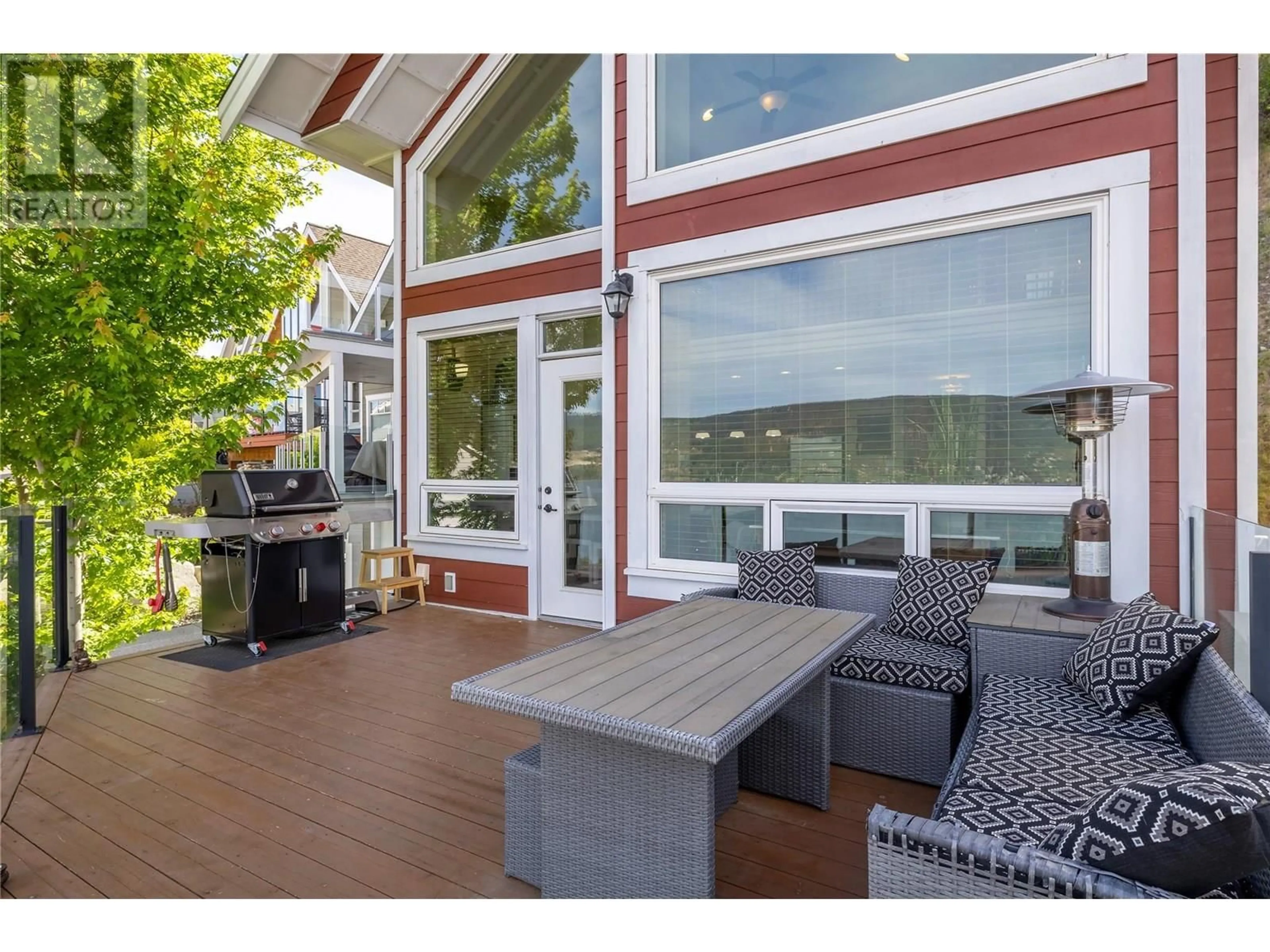 Patio, water/lake/river/ocean view for 47 - 6930 BARCELONA DRIVE EAST, Fintry British Columbia V1Z3R8