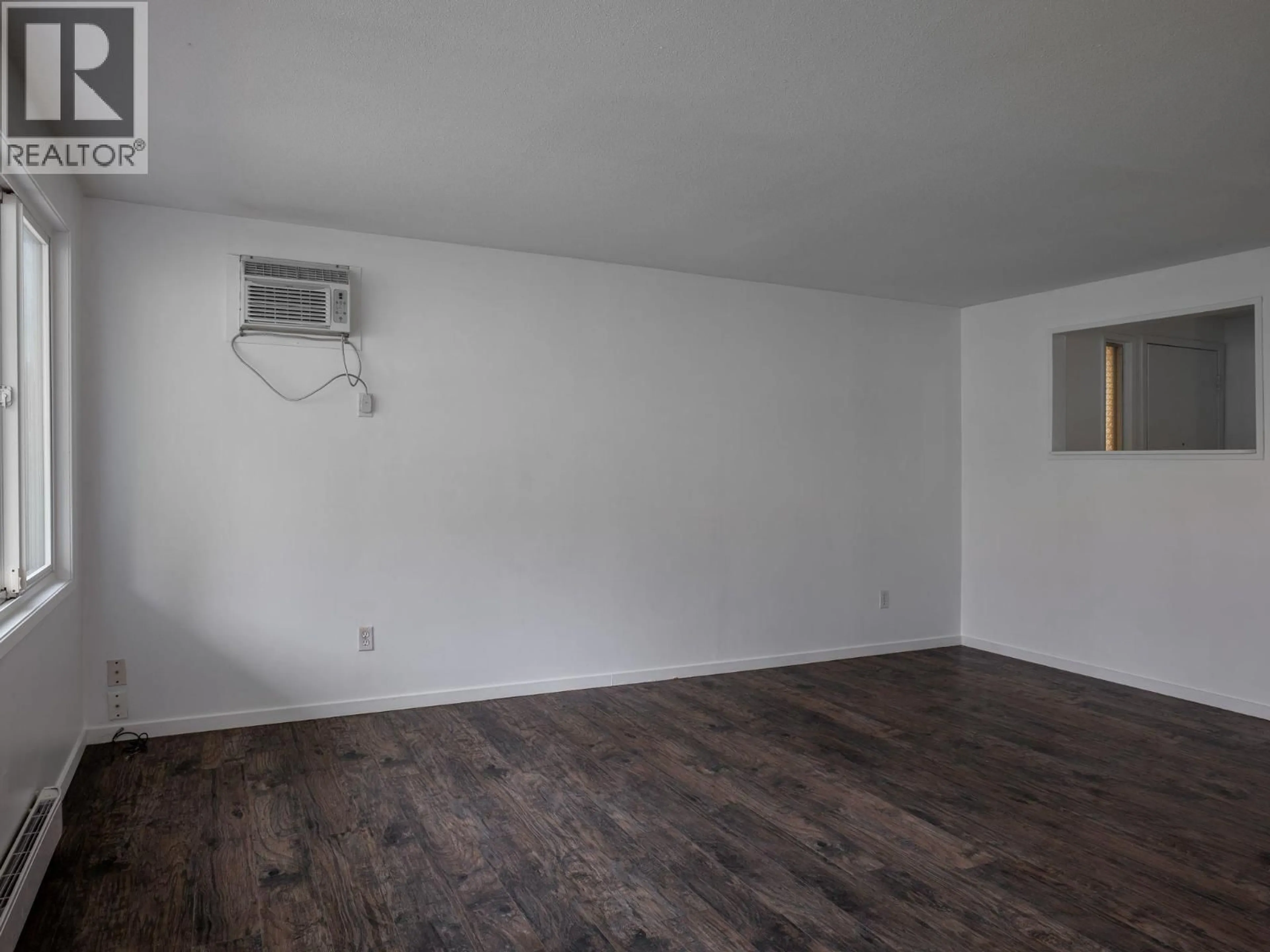 A pic of a room for 124 - 3505 38 STREET, Vernon British Columbia V1T6X1