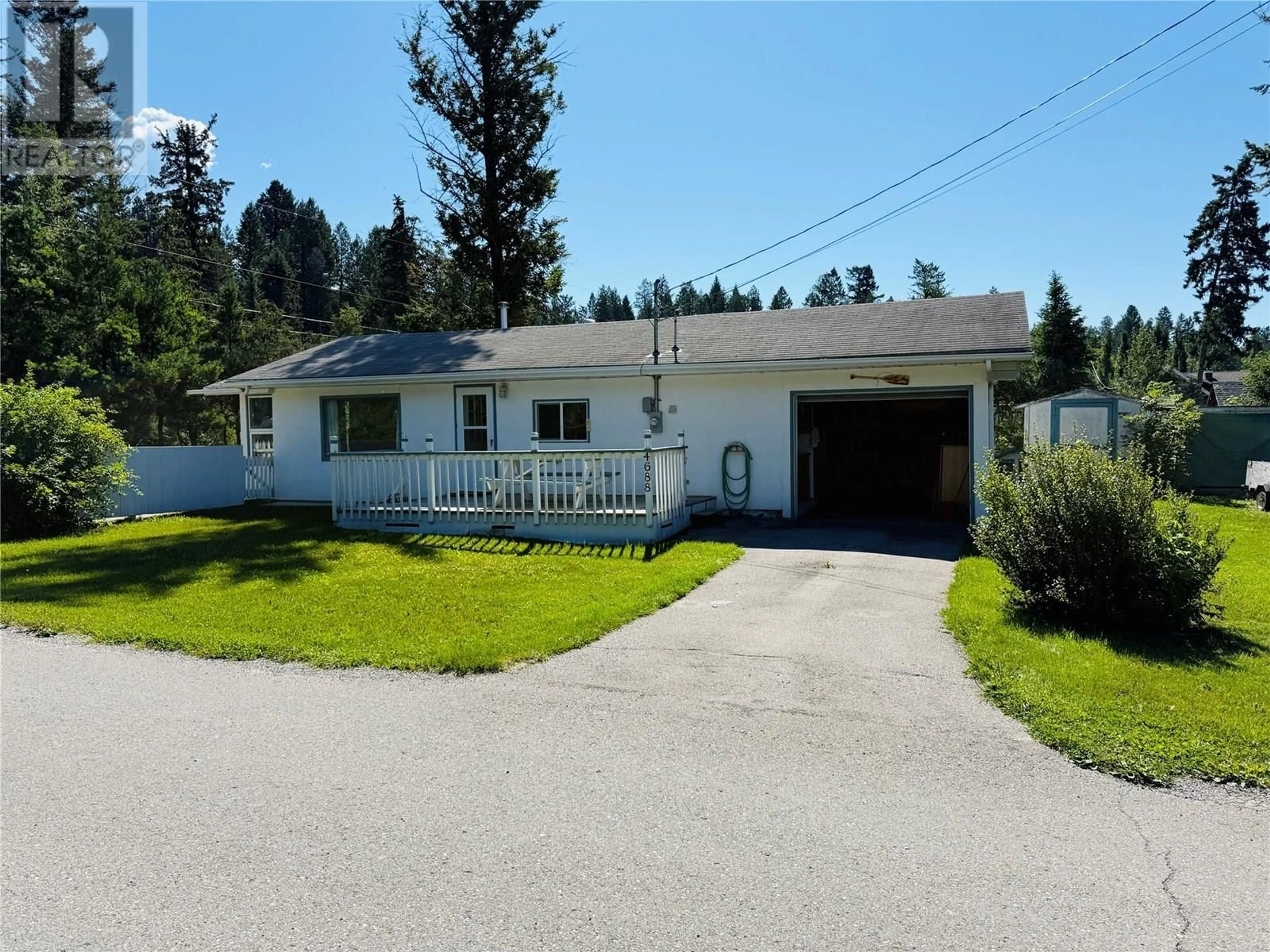 Home with vinyl exterior material, street for 4688 POPLAR STREET, Windermere British Columbia V0B2L2