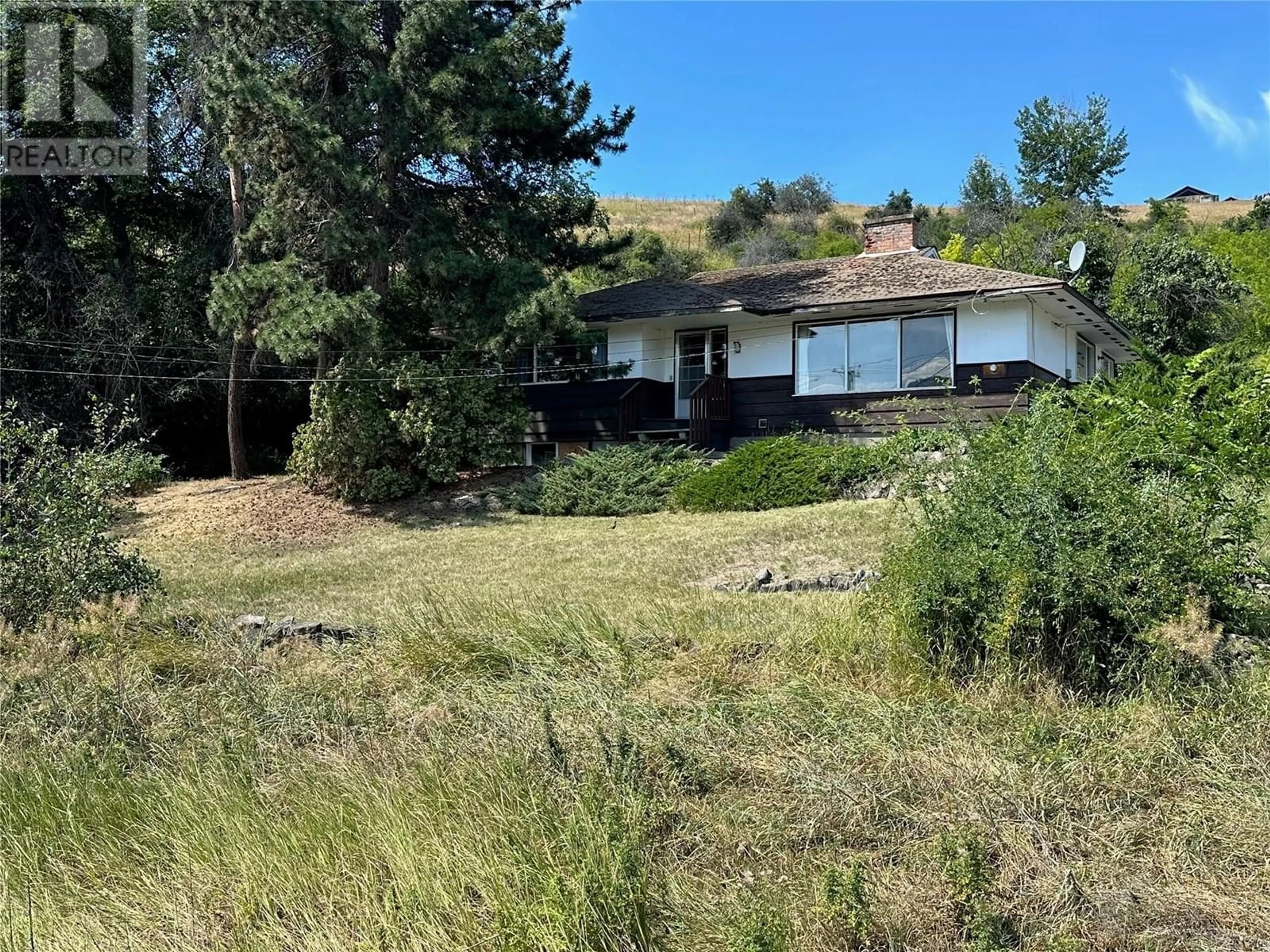 A pic from outside/outdoor area/front of a property/back of a property/a pic from drone, mountain view for 7790 OLD KAMLOOPS ROAD, Vernon British Columbia V1H1W8