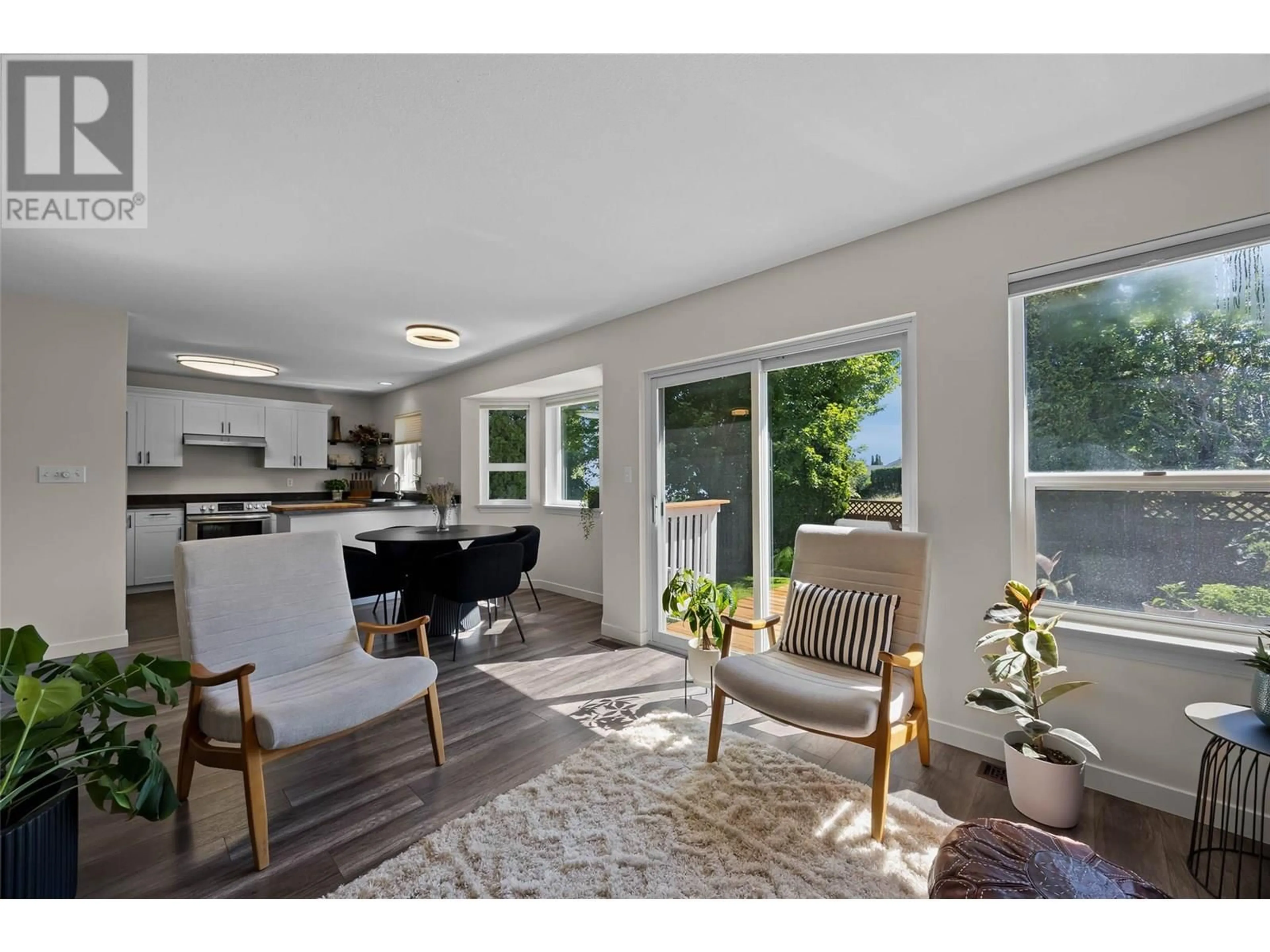 Open concept kitchen, unknown for 2293 TURNBERRY PLACE, Kamloops British Columbia V1S1S9