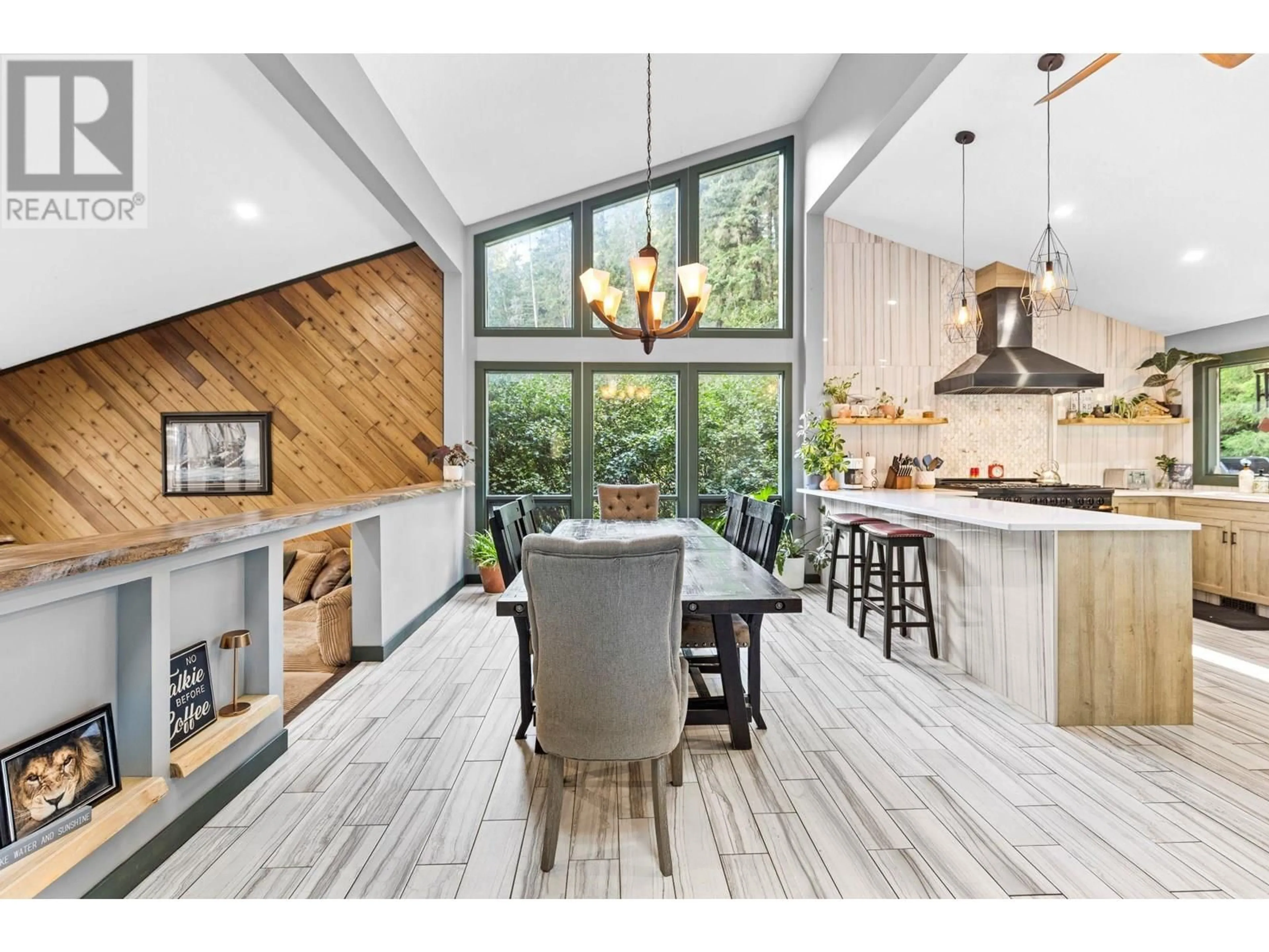Open concept kitchen, wood/laminate floor for 4662 BIRCH LANE, Barriere British Columbia V0E1E0