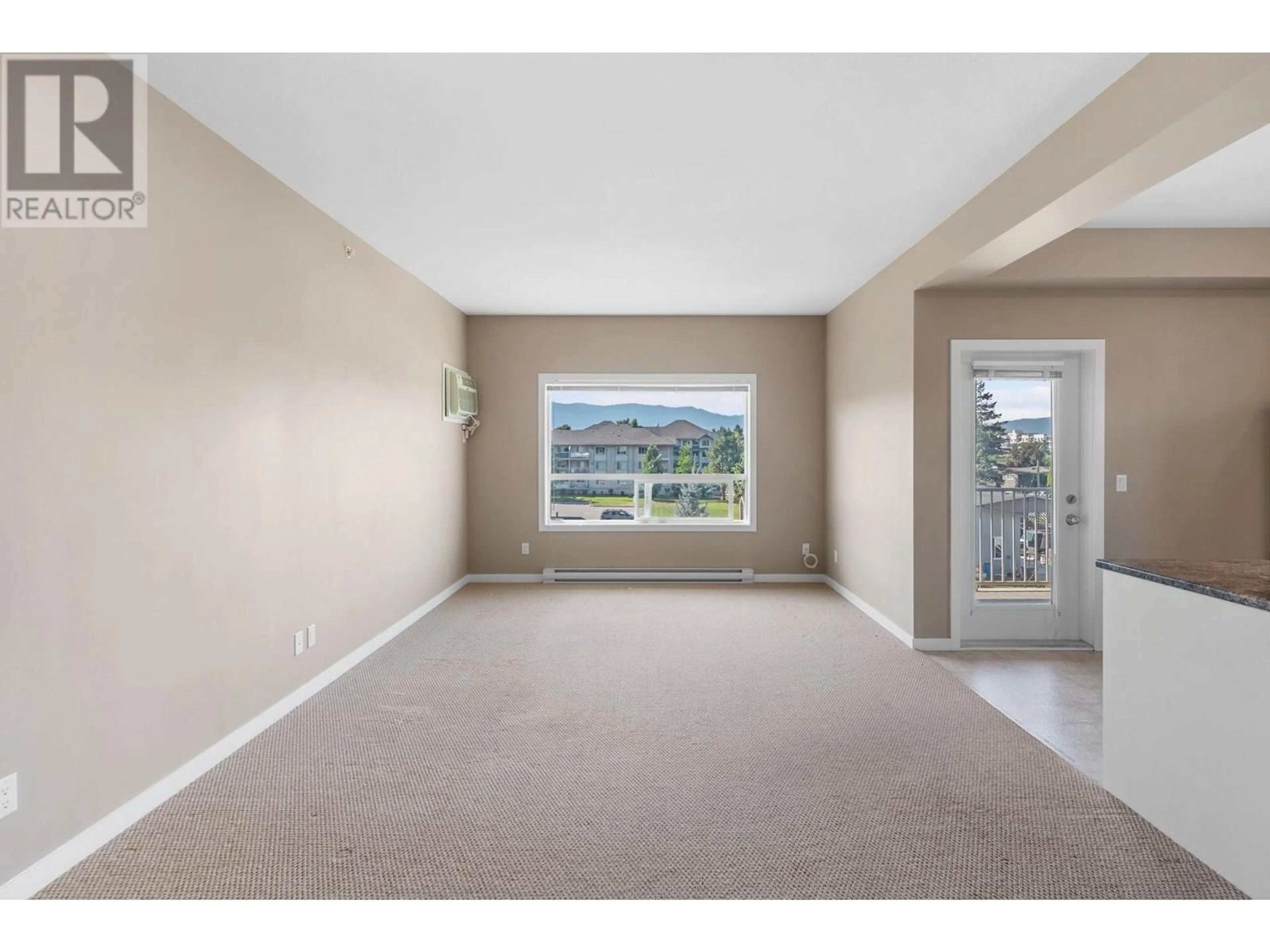 A pic of a room for 304 - 770 RUTLAND ROAD NORTH, Kelowna British Columbia V1X3B7