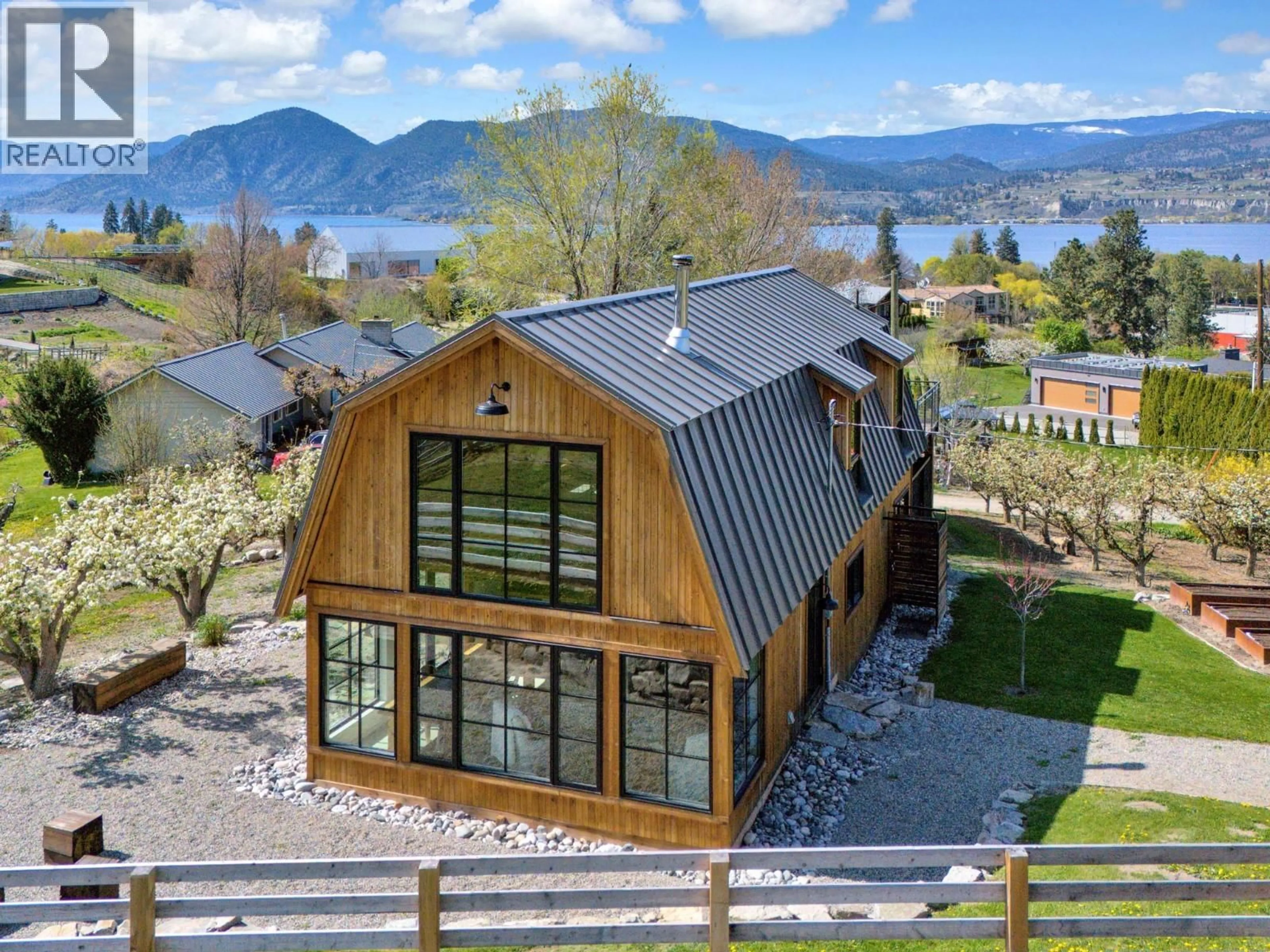 Unknown for 620 BOOTHE ROAD, Naramata British Columbia V0H1N1
