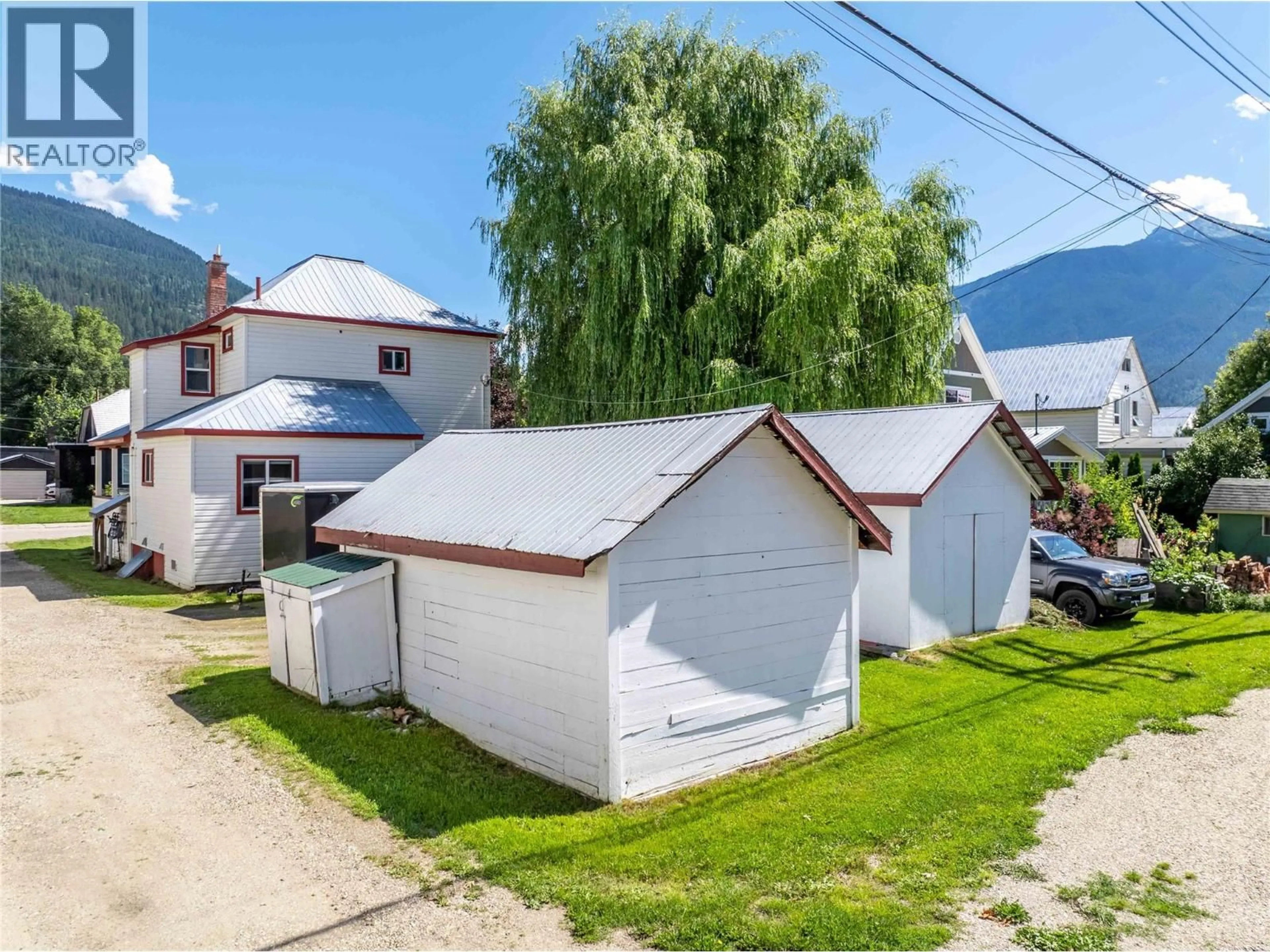 A pic from outside/outdoor area/front of a property/back of a property/a pic from drone, street for 101 SEVENTH STREET EAST, Revelstoke British Columbia V0E2S0