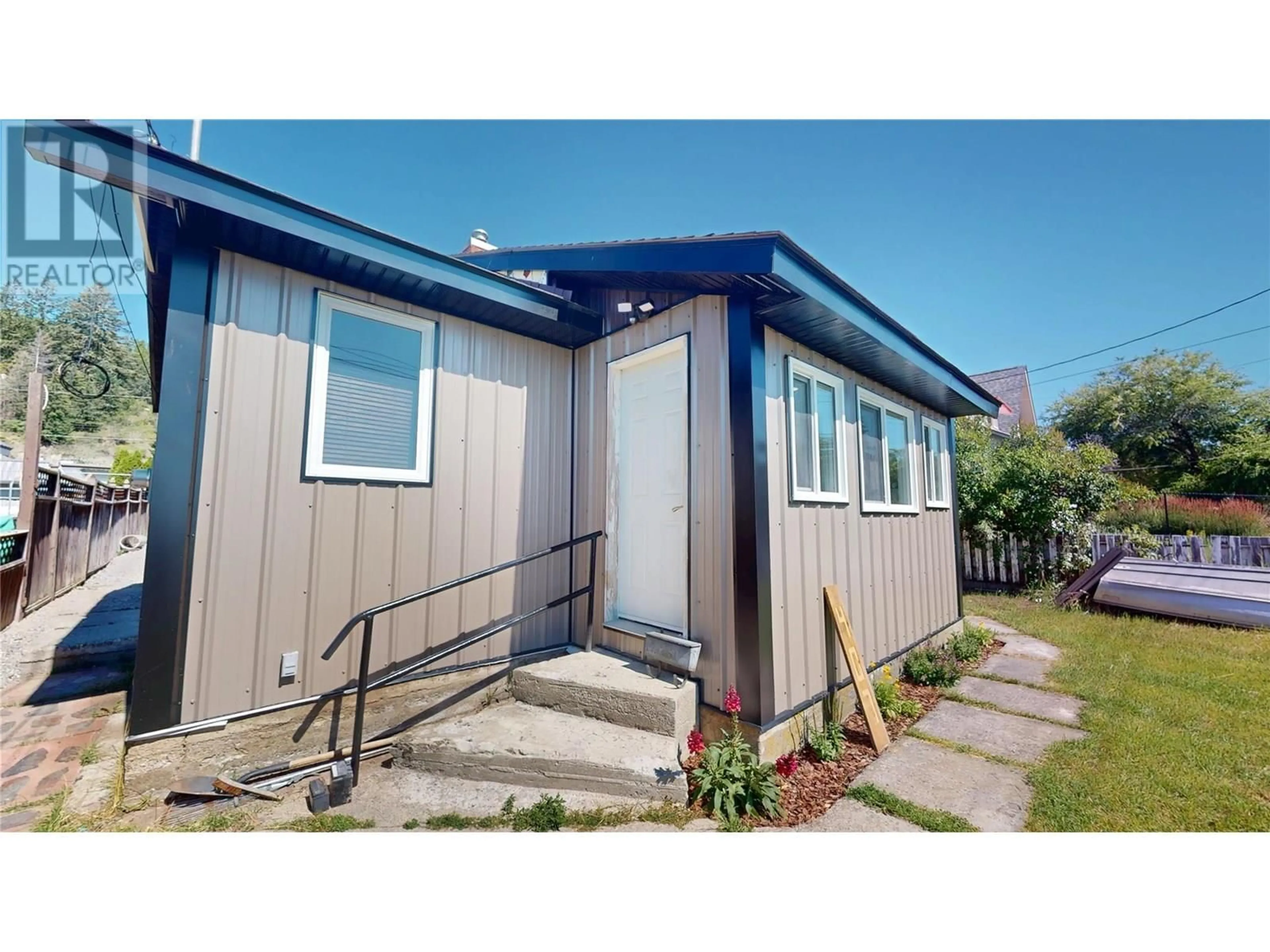Shed for 407 FORTIER STREET, Kimberley British Columbia V1A1N7
