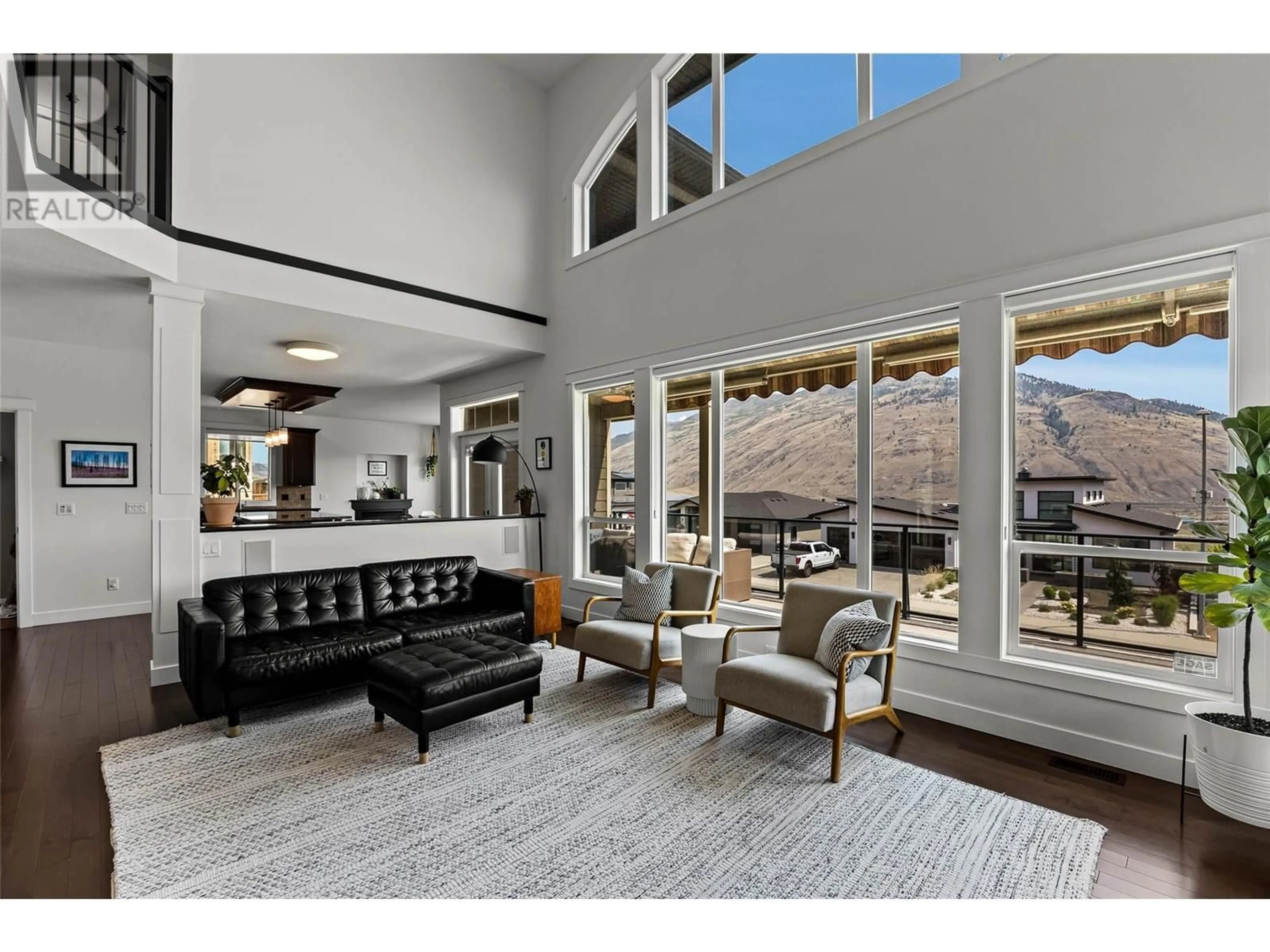 Living room with furniture, unknown for 2120 CANTLE COURT, Kamloops British Columbia V2B0A7