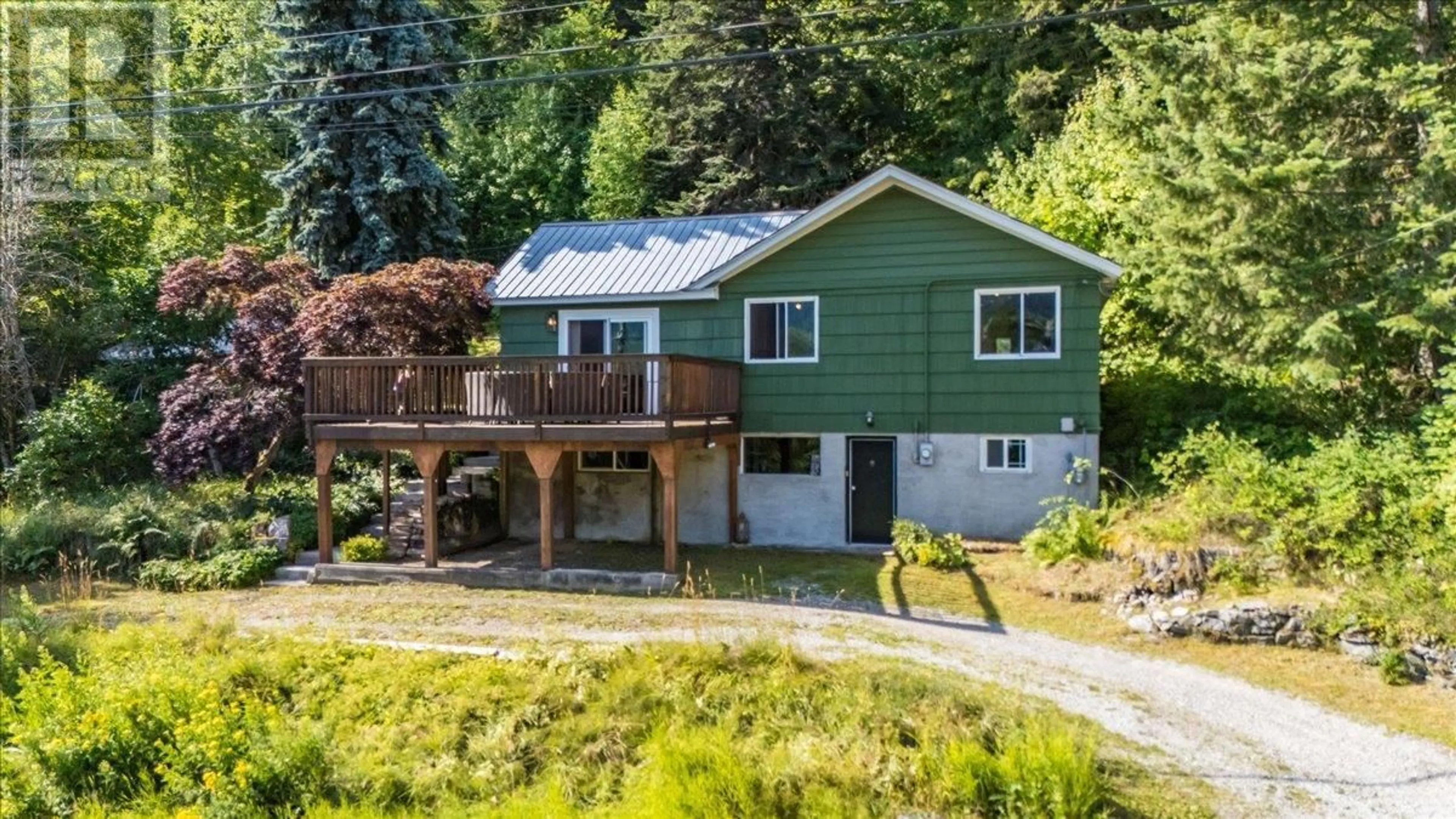 A pic from outside/outdoor area/front of a property/back of a property/a pic from drone, water/lake/river/ocean view for 1835 GRANITE ROAD, Nelson British Columbia V1L6T8