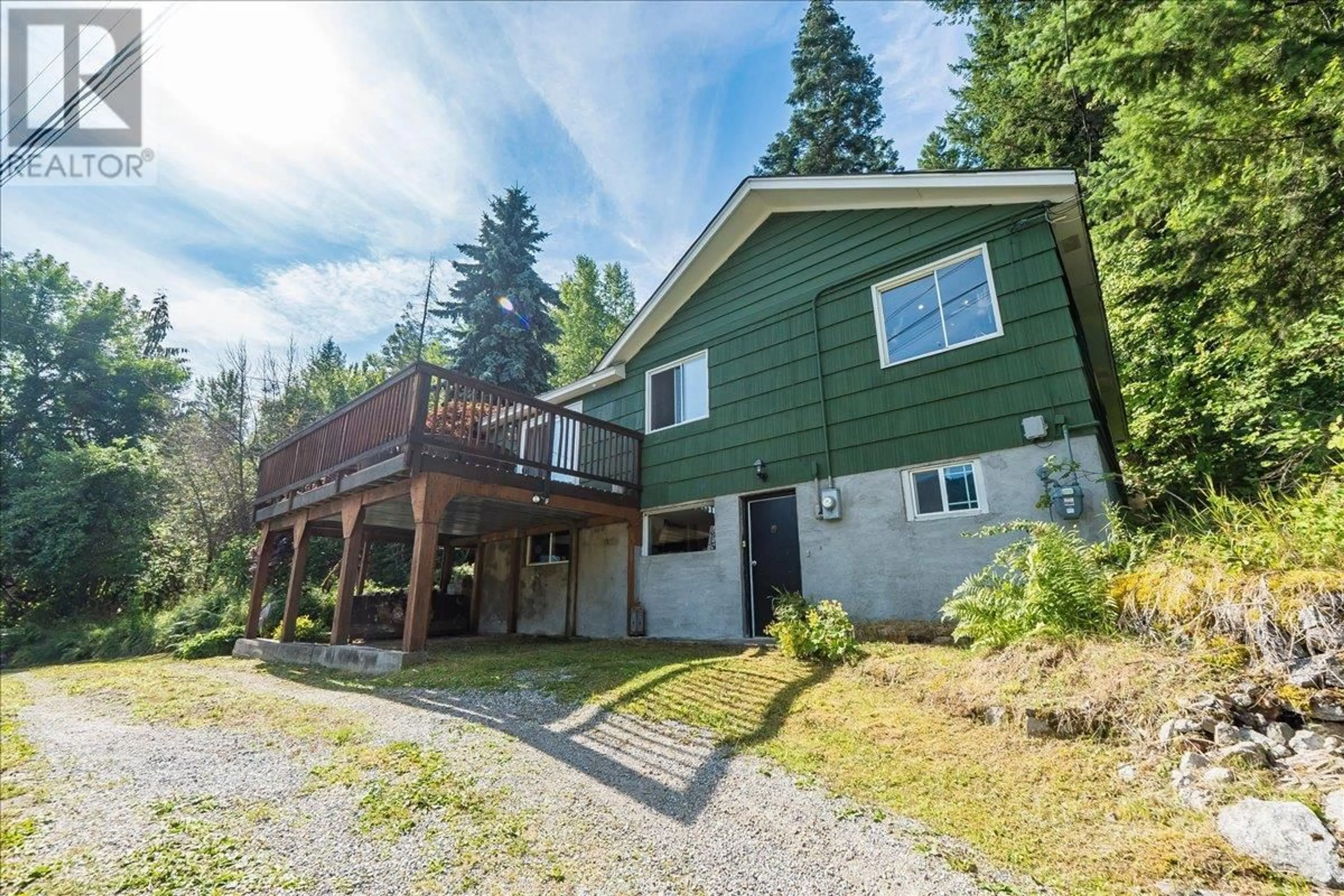 A pic from outside/outdoor area/front of a property/back of a property/a pic from drone, mountain view for 1835 GRANITE ROAD, Nelson British Columbia V1L6T8