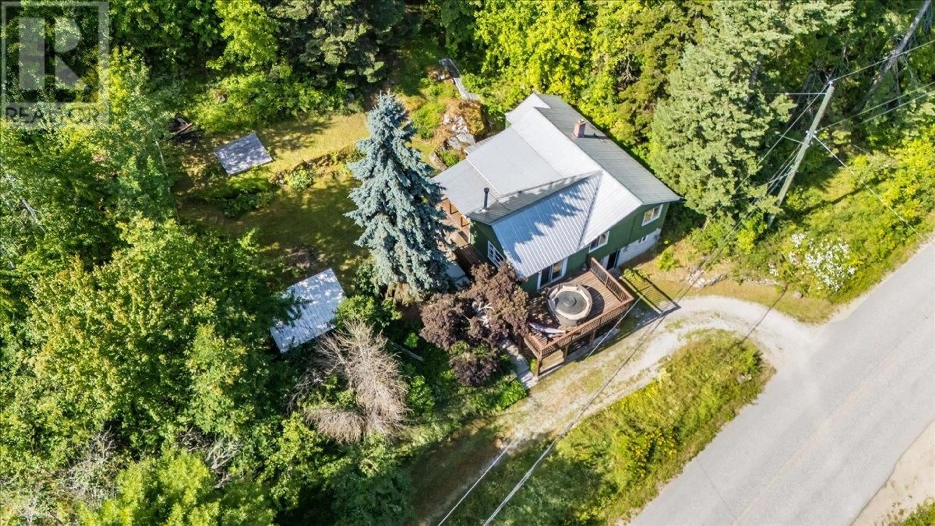 A pic from outside/outdoor area/front of a property/back of a property/a pic from drone, street for 1835 GRANITE ROAD, Nelson British Columbia V1L6T8