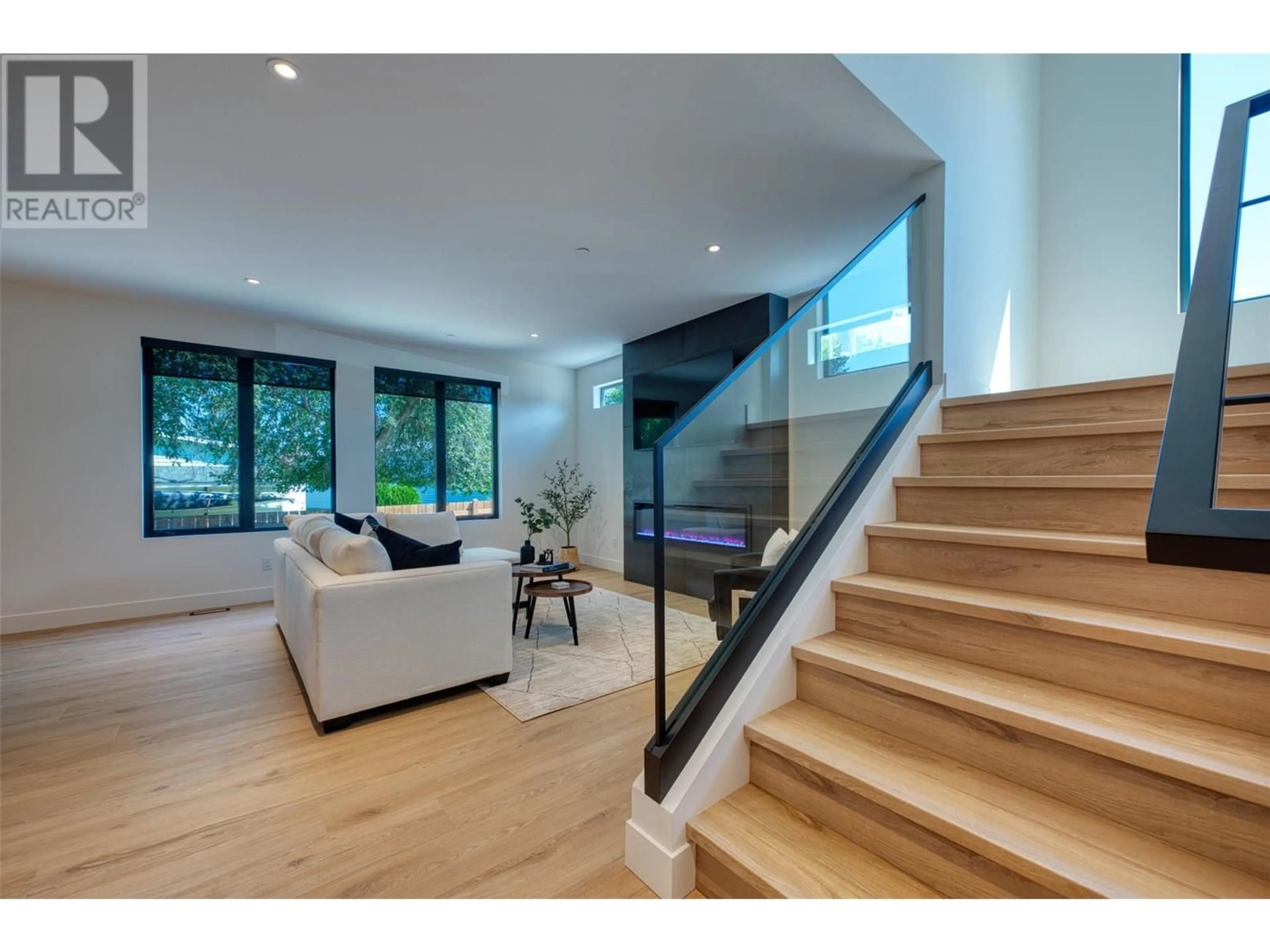Unknown for 5 - 3010 HOLLAND ROAD, Kelowna British Columbia V1W3P8