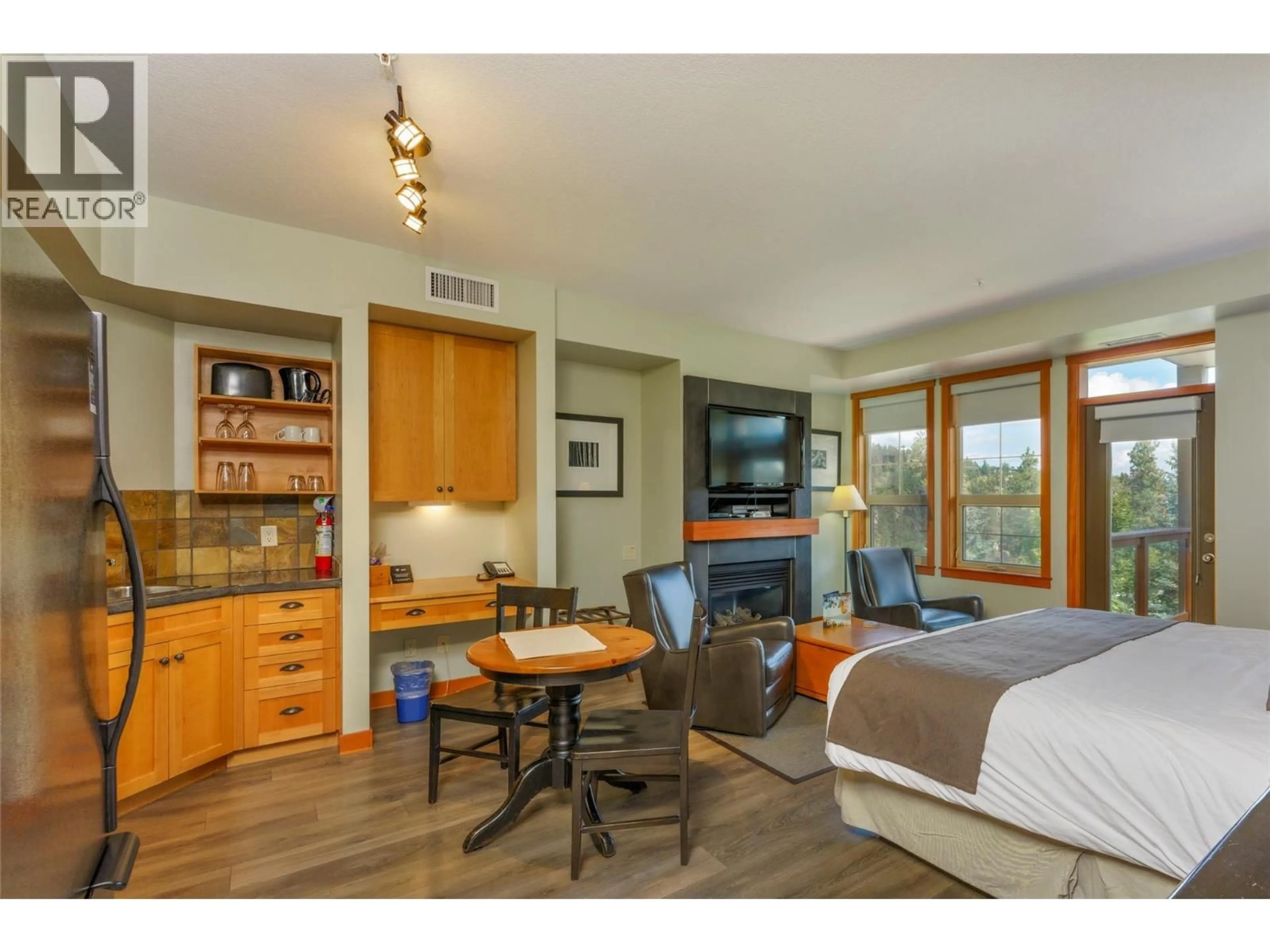 Unknown for 331 - 101 VILLAGE CENTRE COURT, Vernon British Columbia V1H1T2