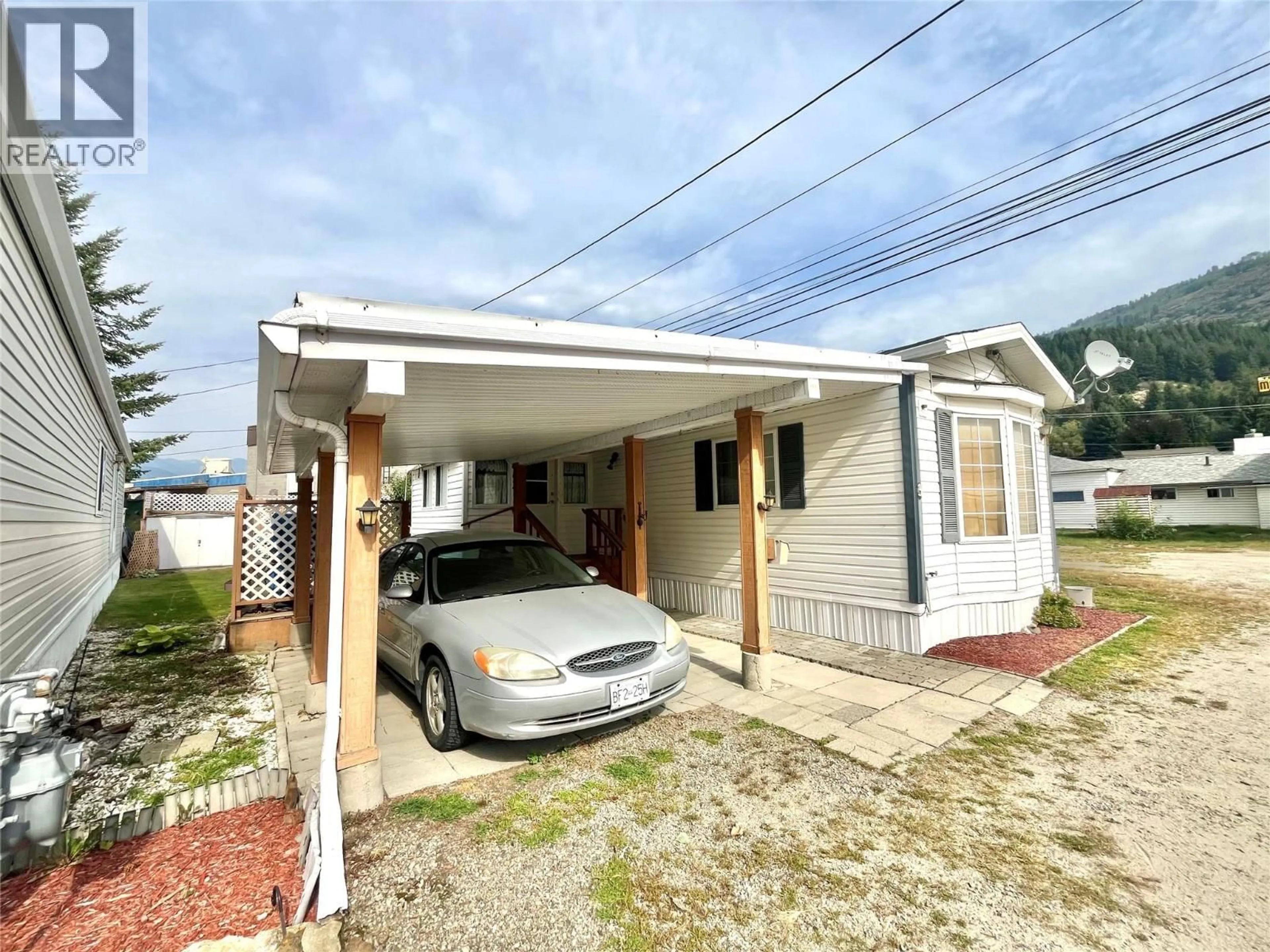 Unknown for 3 - 3080 HIGHWAY DRIVE, Trail British Columbia V1R2T3