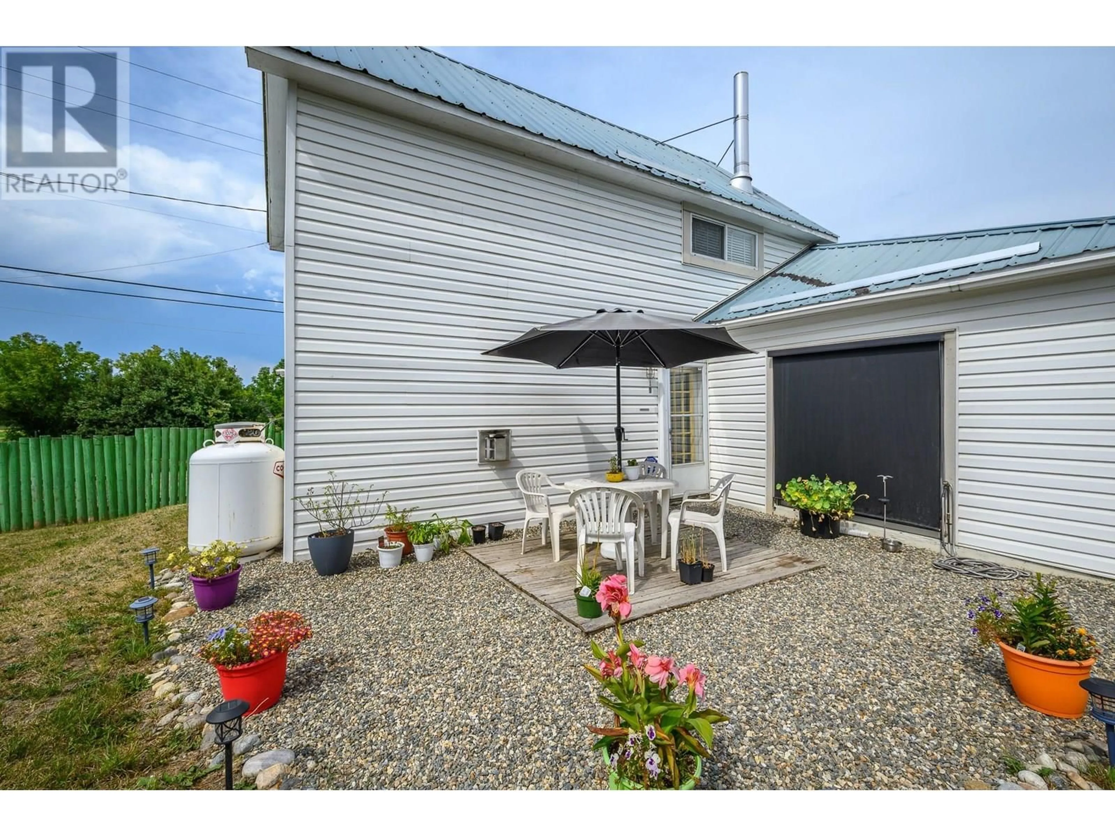 Patio, street for 4200 HIGHWAY 97A OTHER, Spallumcheen British Columbia V4Y0S4