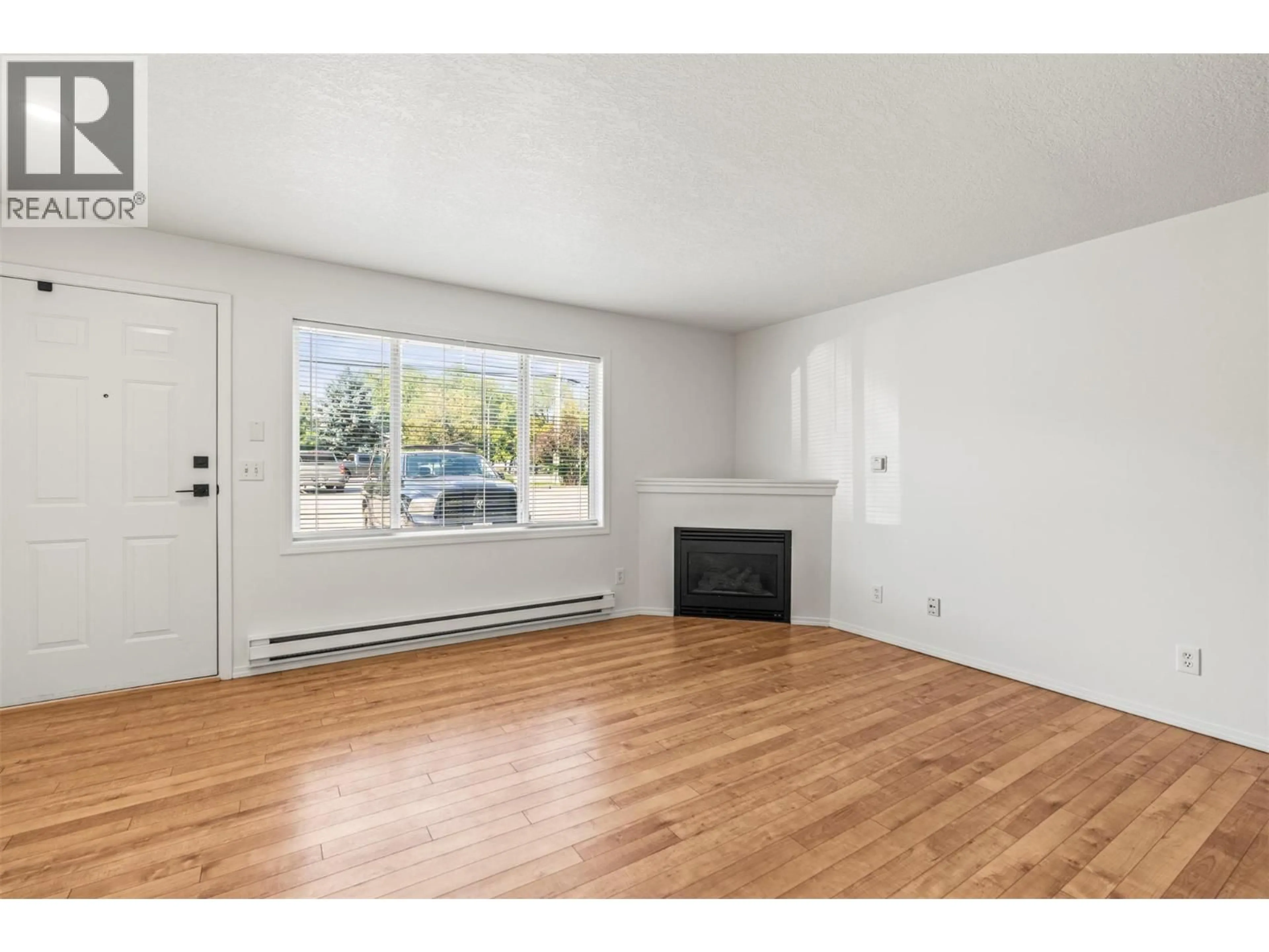 A pic of a room for 101 - 3802 25 AVENUE, Vernon British Columbia V1T1P3
