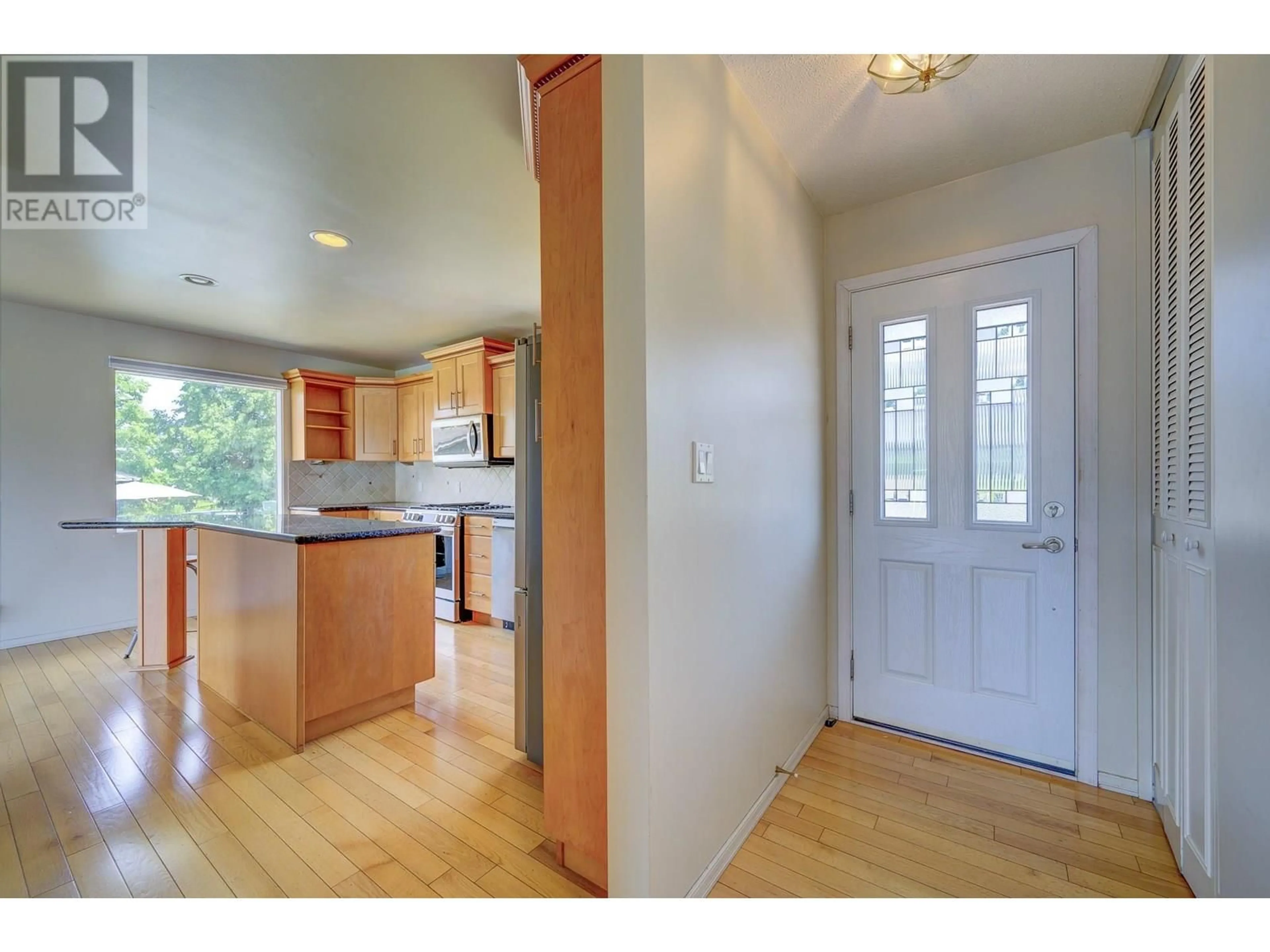 Open concept kitchen, unknown for 1262 GIBRALTAR WYND, Kamloops British Columbia V2C1S7