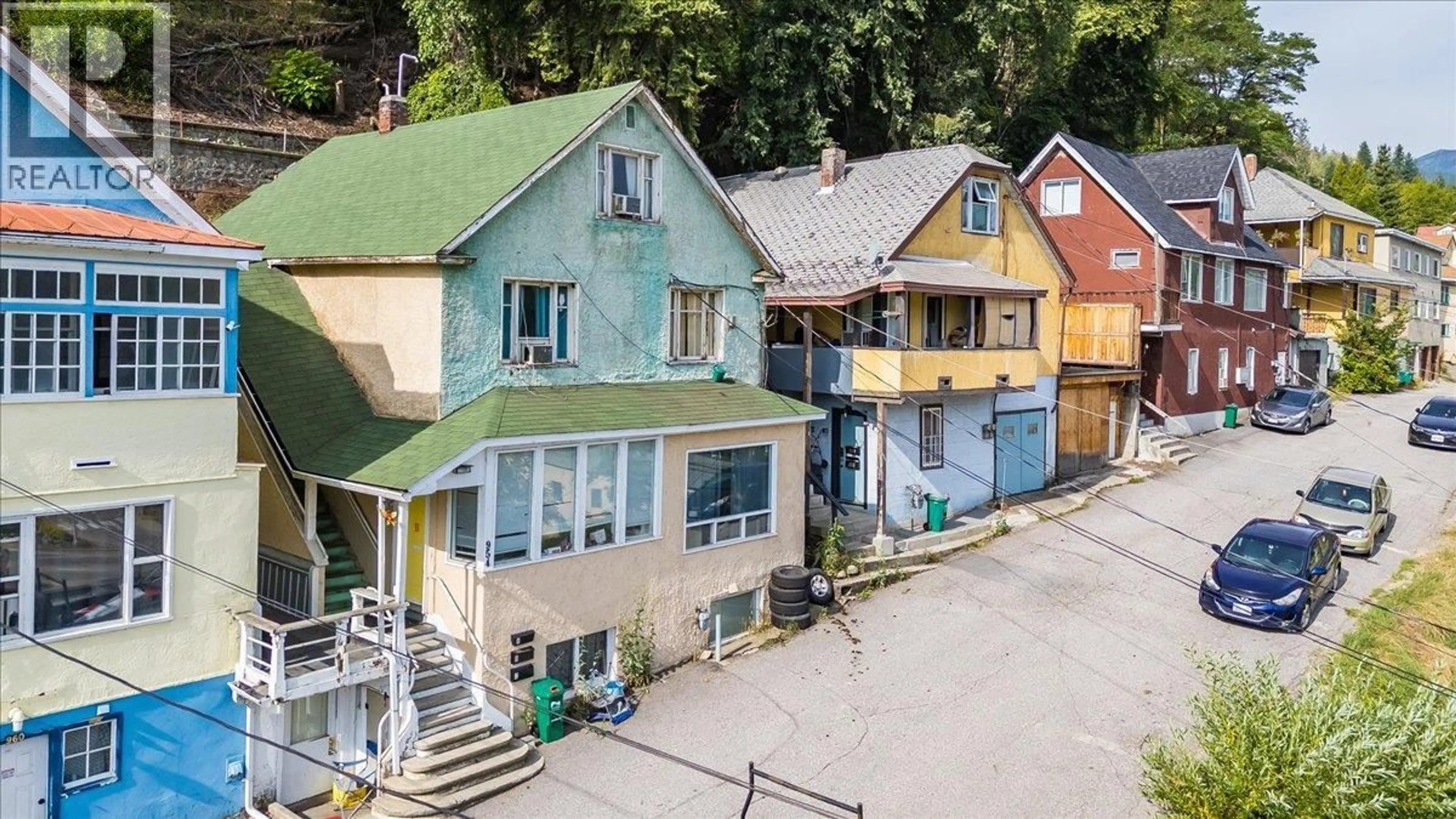 A pic from outside/outdoor area/front of a property/back of a property/a pic from drone, unknown for 954 GLOVER ROAD, Trail British Columbia V1R3J9