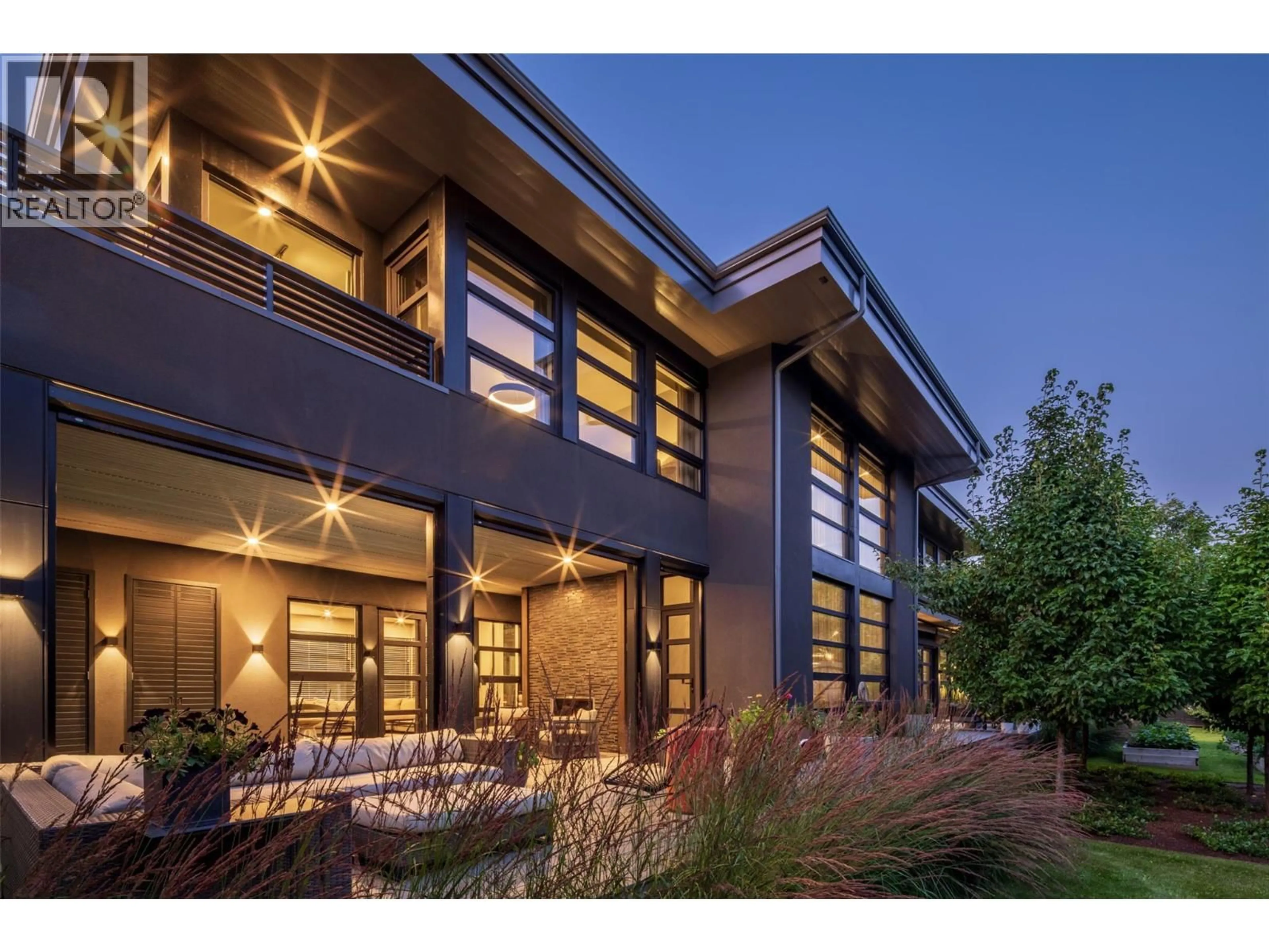 Home with brick exterior material, unknown for 702 7TH STREET, Golden British Columbia V0A1H0