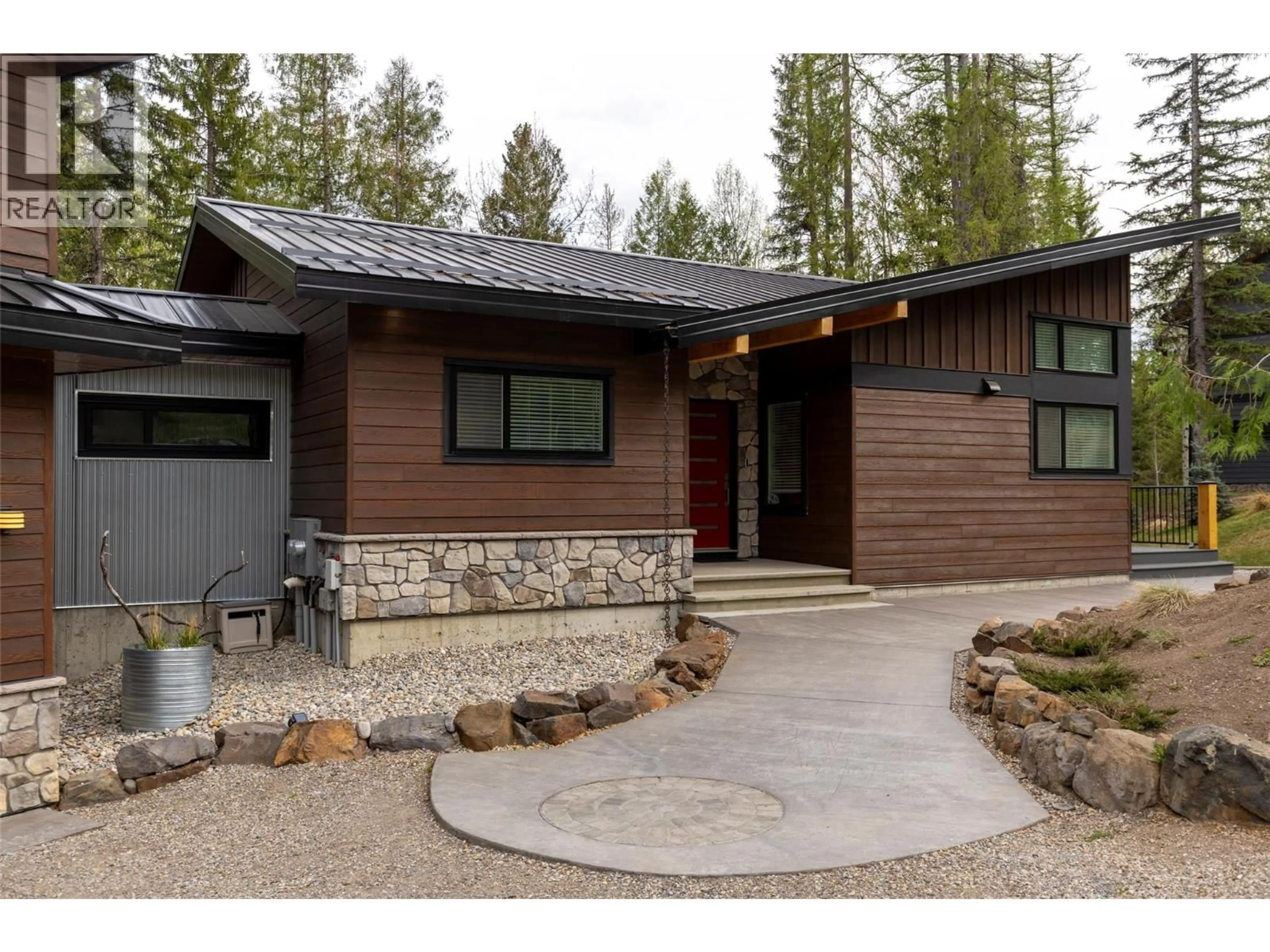 Home with brick exterior material, unknown for 9 LODGE TRAIL LANE, Fernie British Columbia V0B1M5