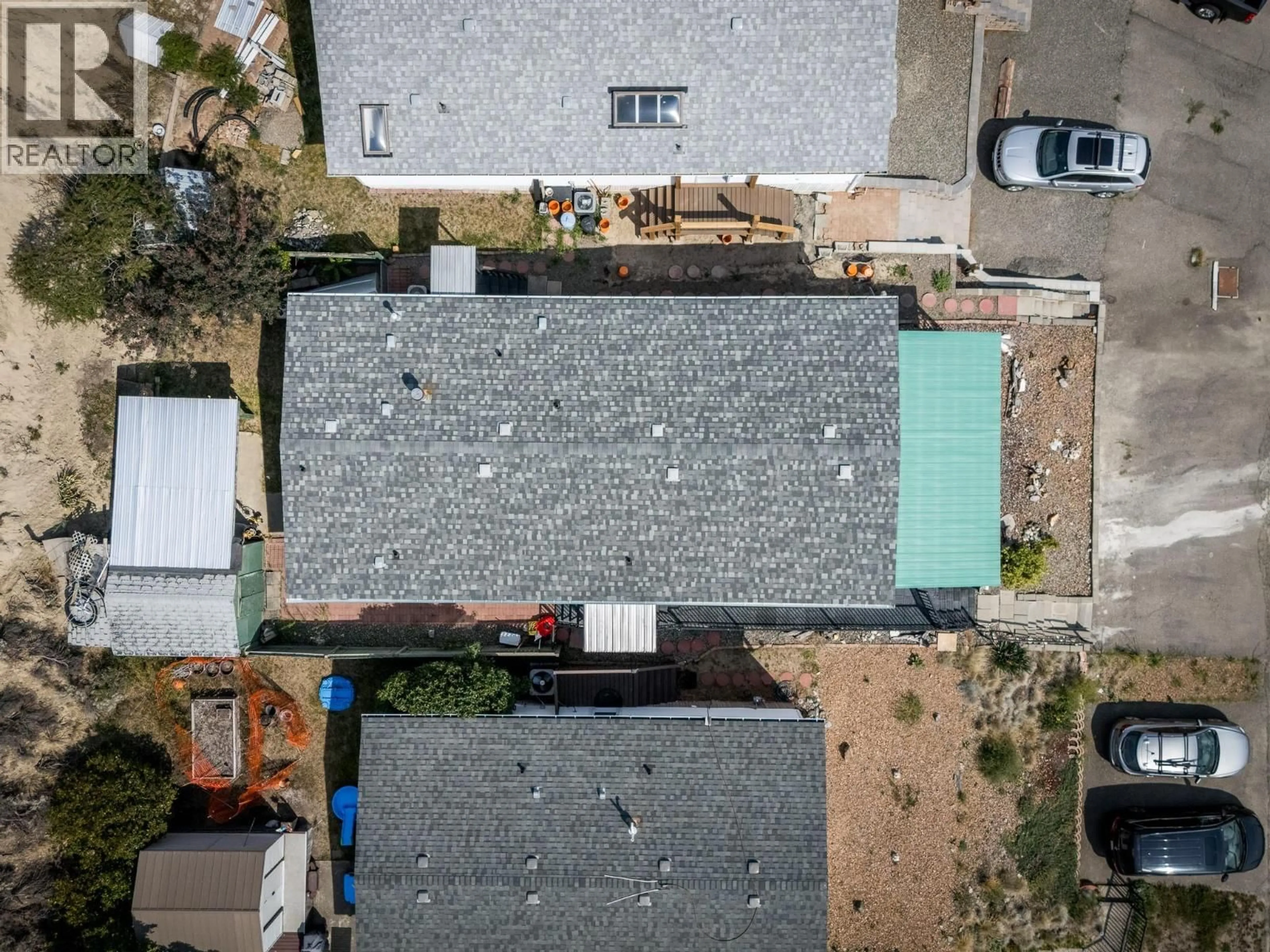 A pic from outside/outdoor area/front of a property/back of a property/a pic from drone, street for 40 - 3099 SHUSWAP ROAD, Kamloops British Columbia V2H1T7