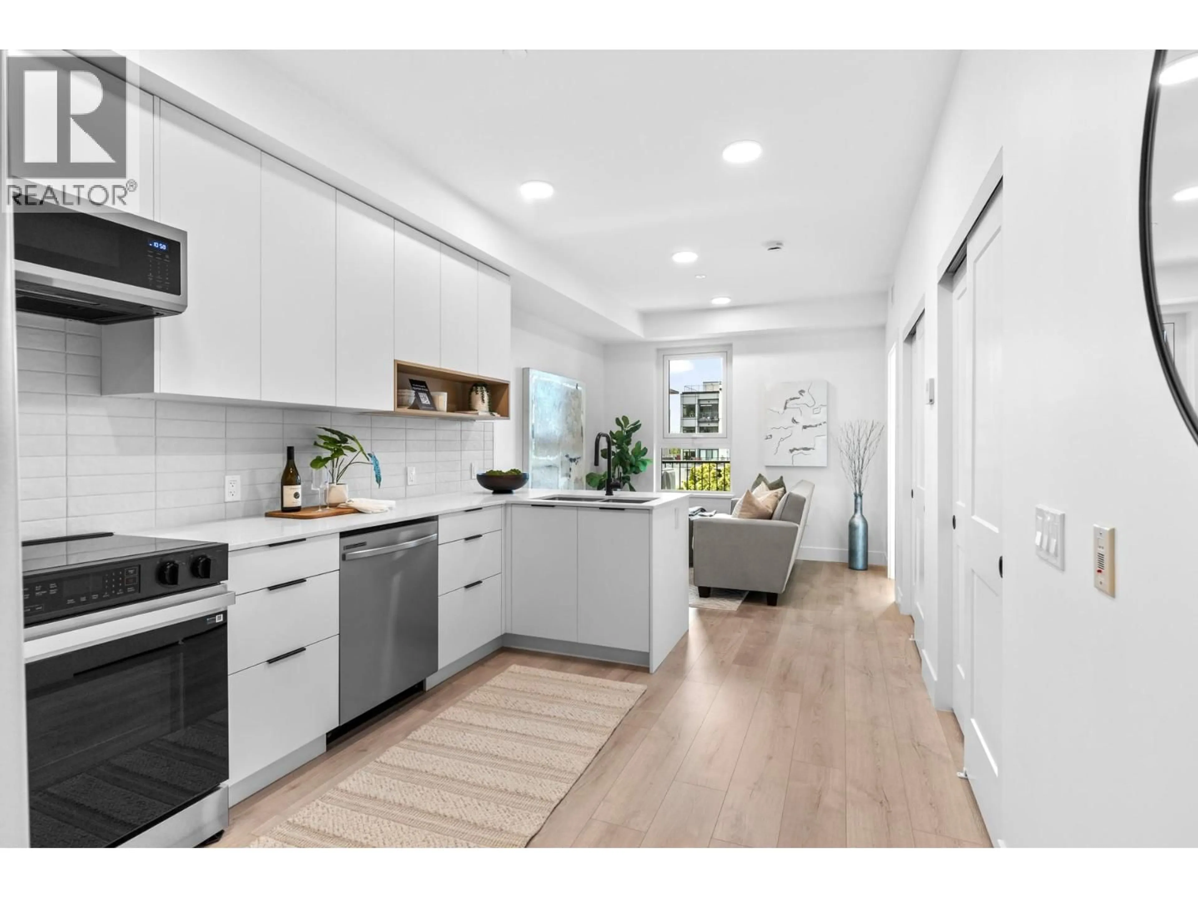 Open concept kitchen, unknown for 403 - 620 CORONATION AVENUE, Kelowna British Columbia V1Y7A1