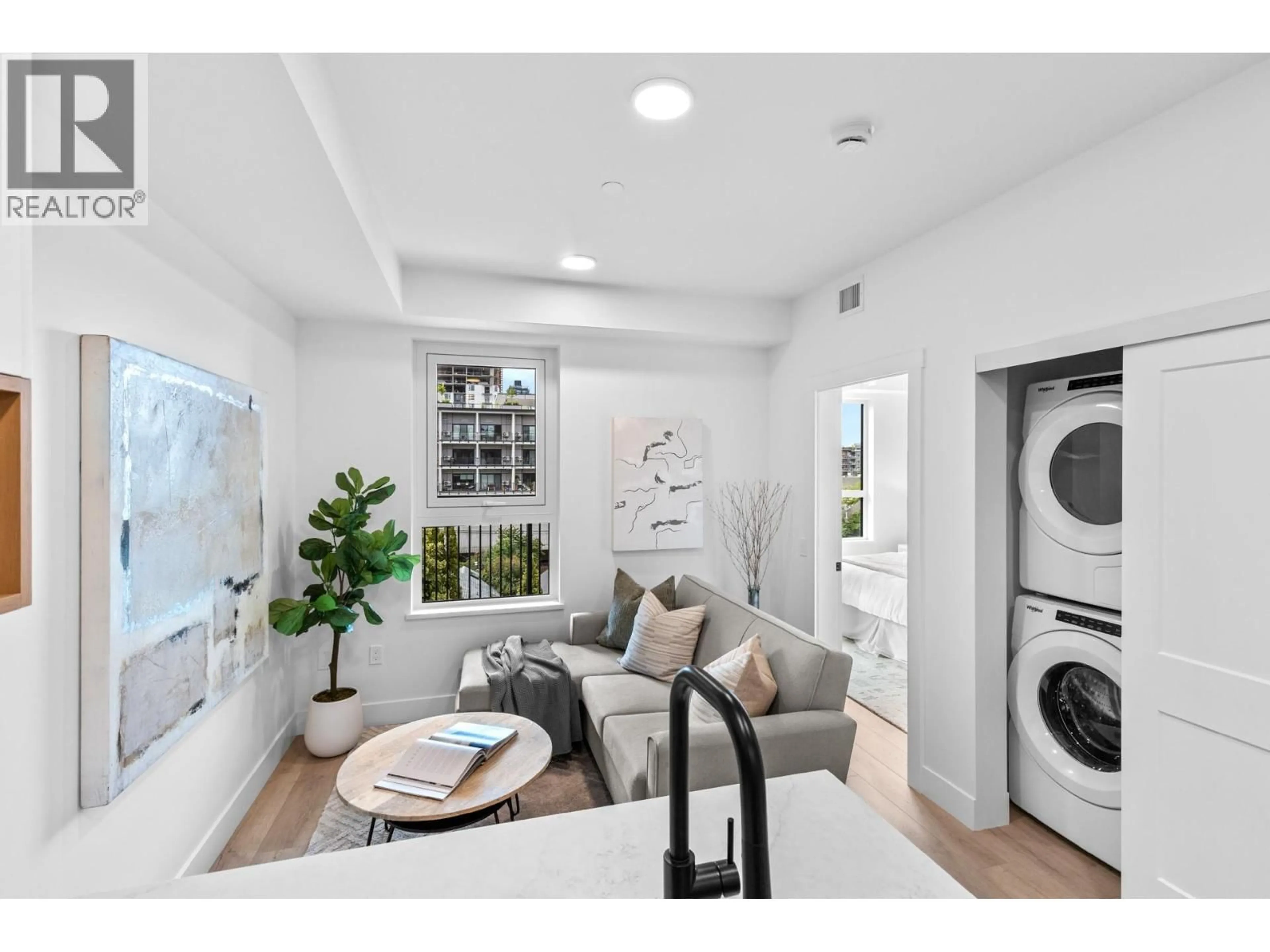 Unknown for 403 - 620 CORONATION AVENUE, Kelowna British Columbia V1Y7A1