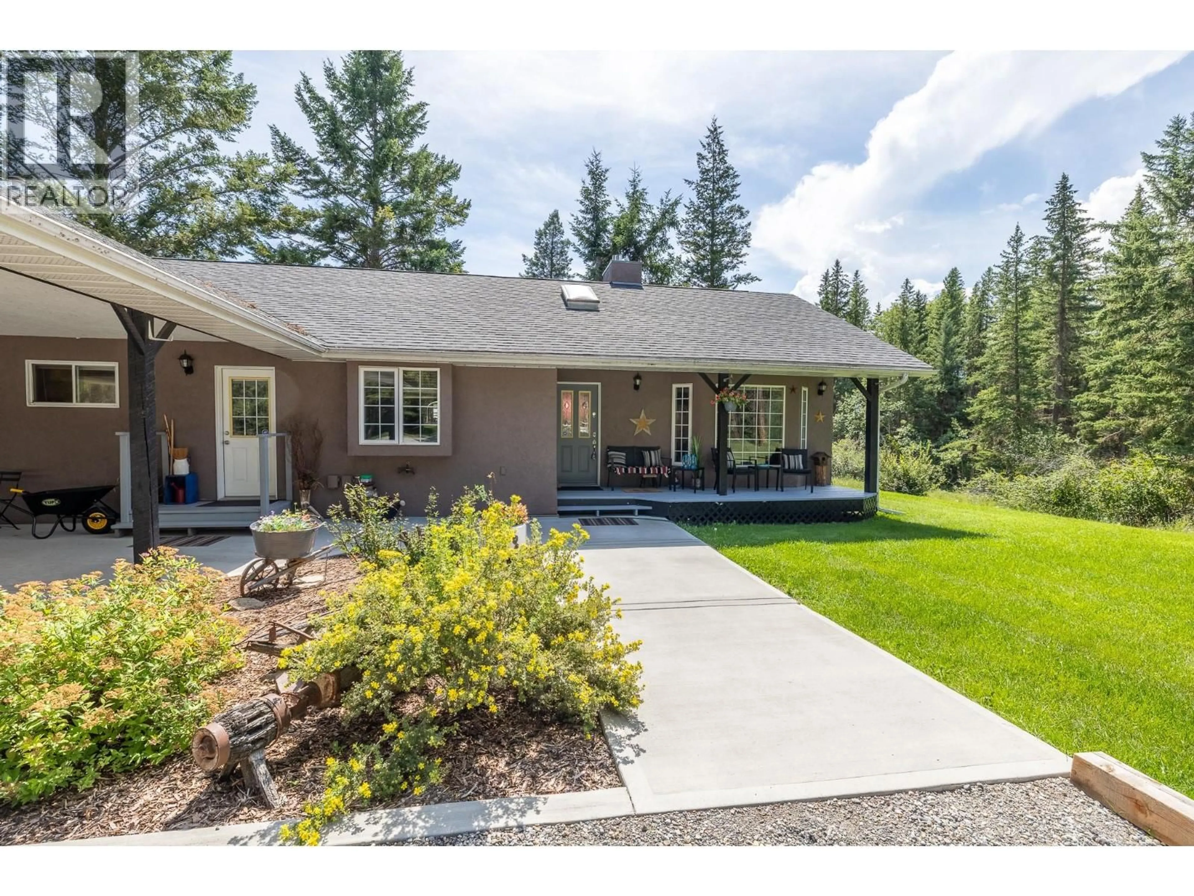 Unknown for 4814 LAKE ROAD, Windermere British Columbia V0B2L2