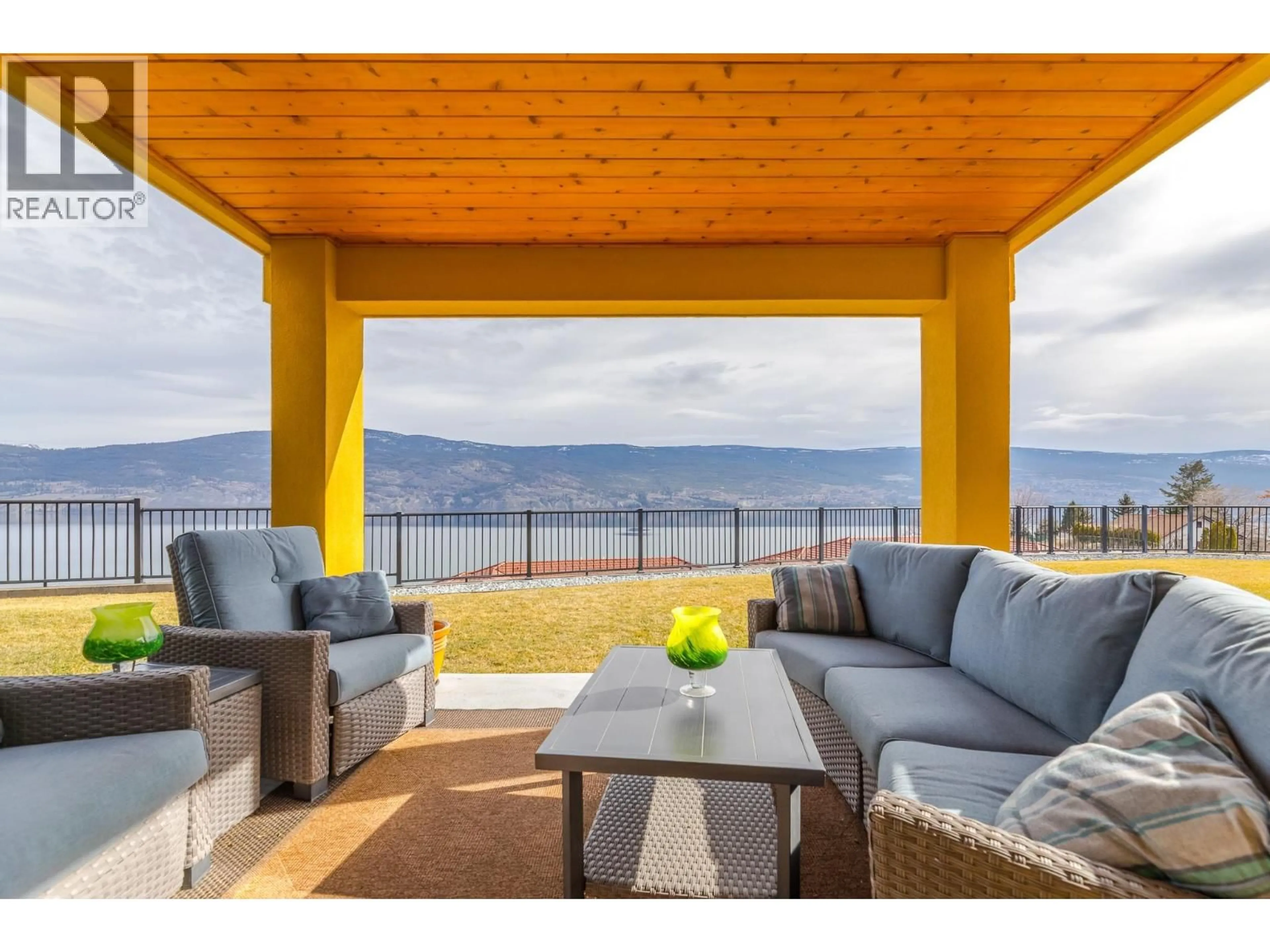 Patio, water/lake/river/ocean view for 102 - 14611 DOWNTON AVENUE, Summerland British Columbia V0H1Z1