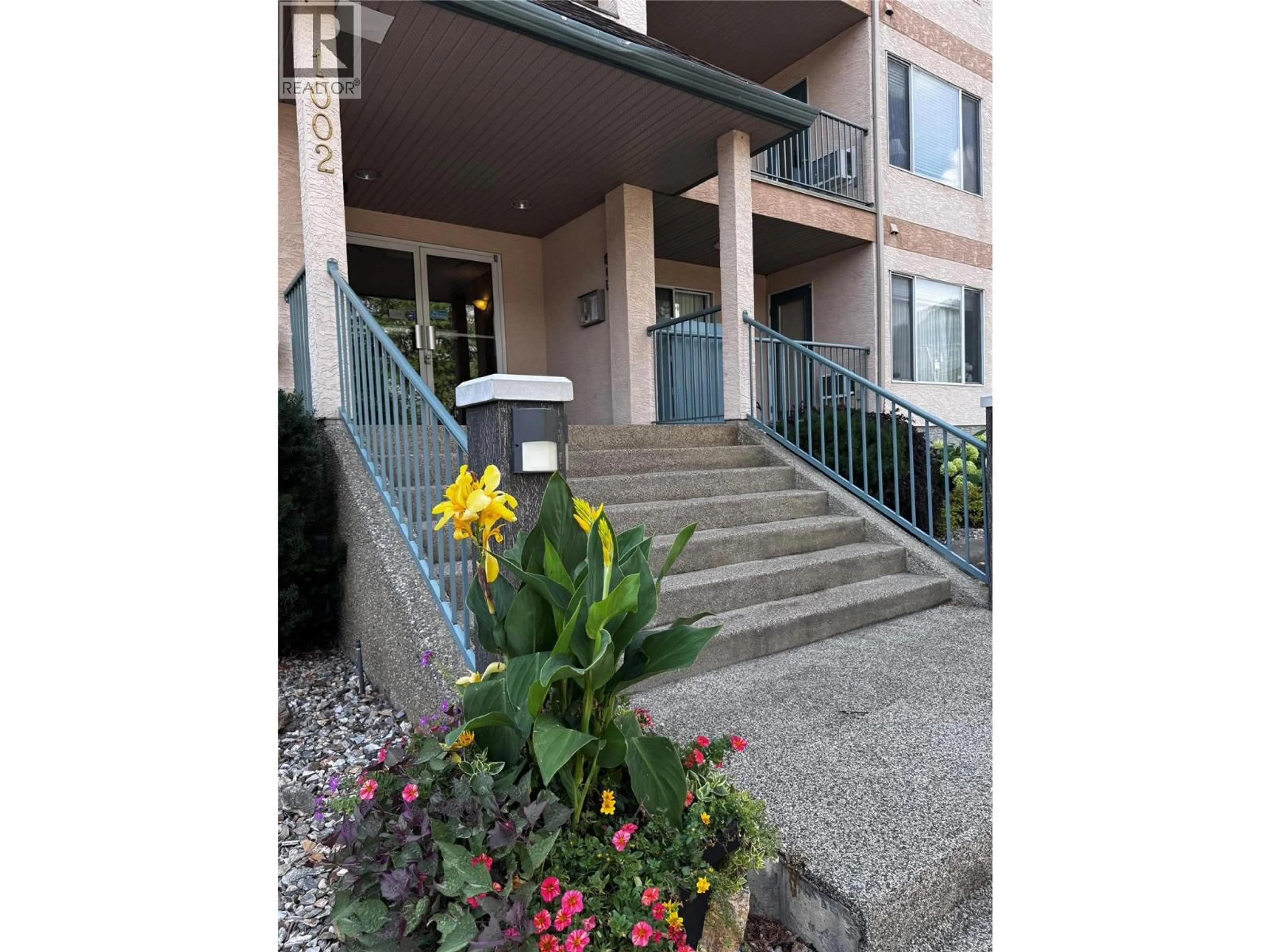 Unknown for 201 - 1002 RIVERSIDE AVENUE, Sicamous British Columbia V0E2V1