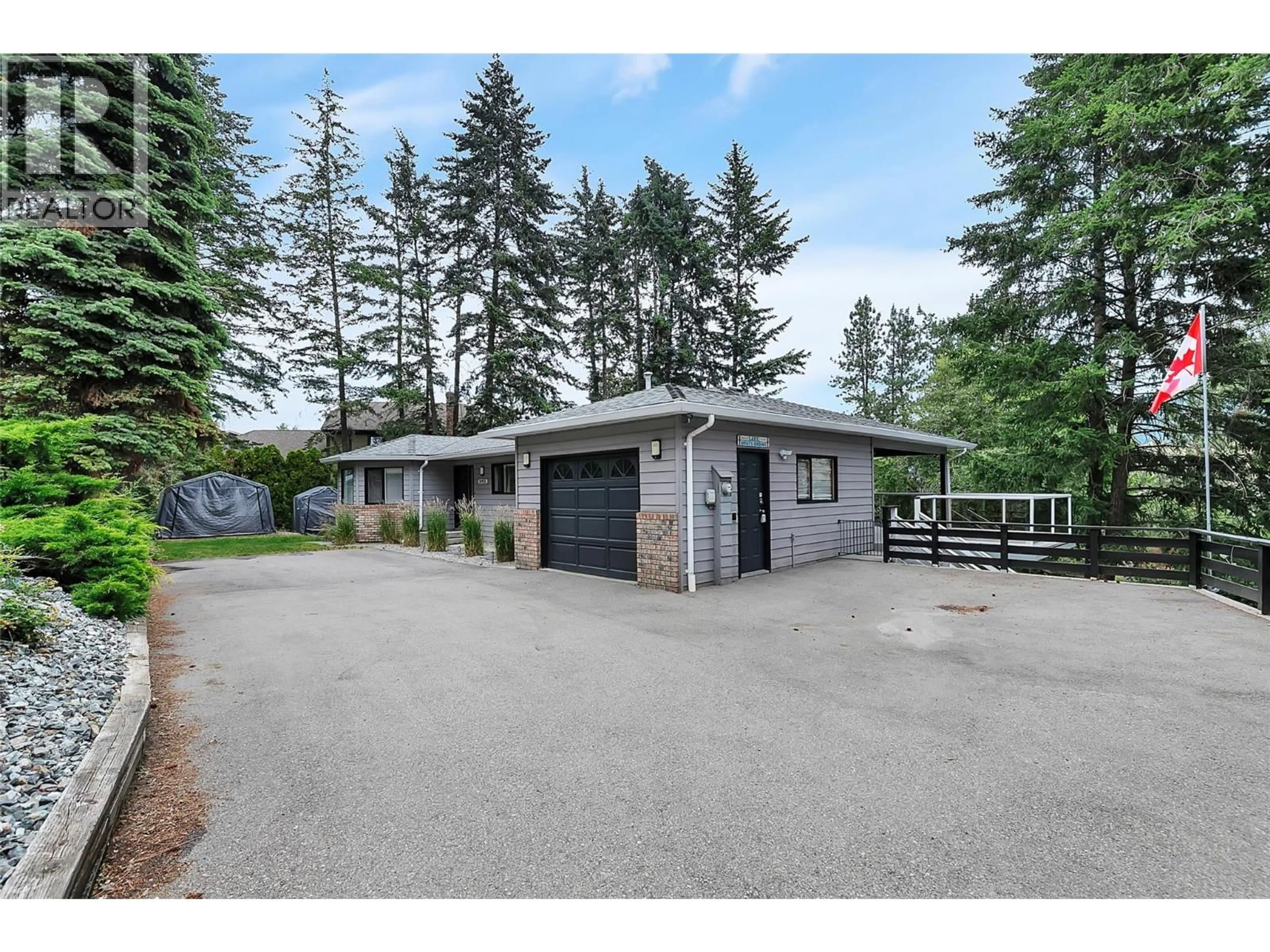 Indoor garage for 10925 PRETTY ROAD, Lake Country British Columbia V4V1H4