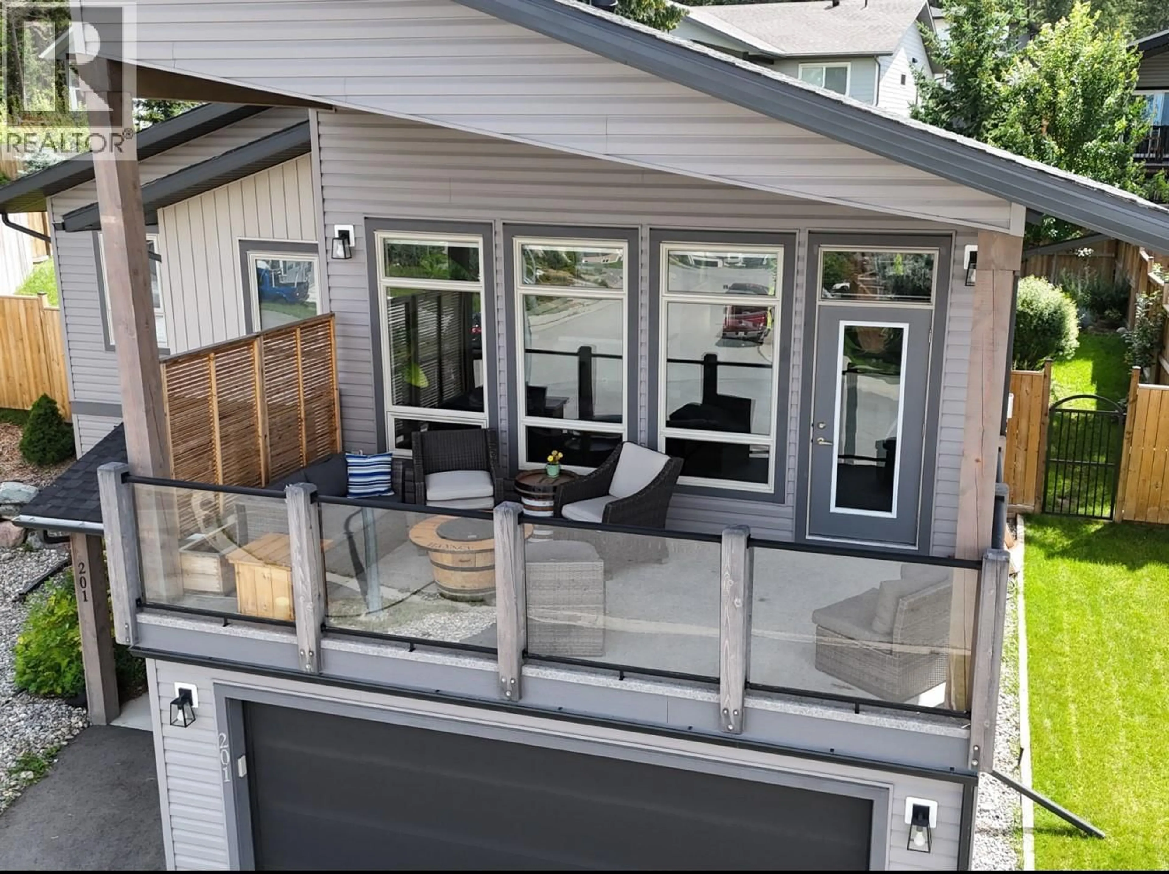 Patio, unknown for 201 18 STREET SOUTH, Cranbrook British Columbia V1C0E1