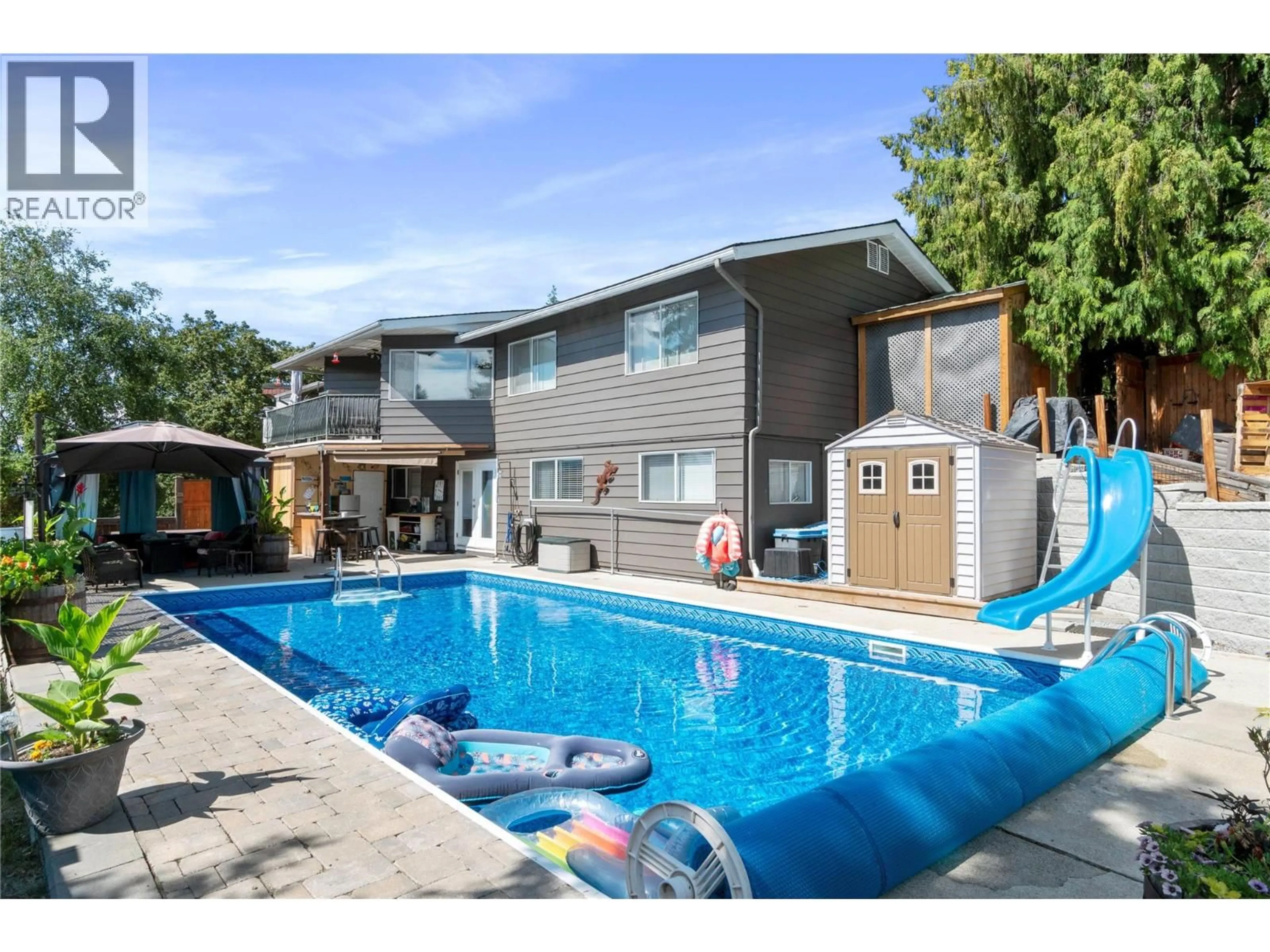 Pool for 1850 28 AVENUE NORTHEAST, Salmon Arm British Columbia V1E3X1
