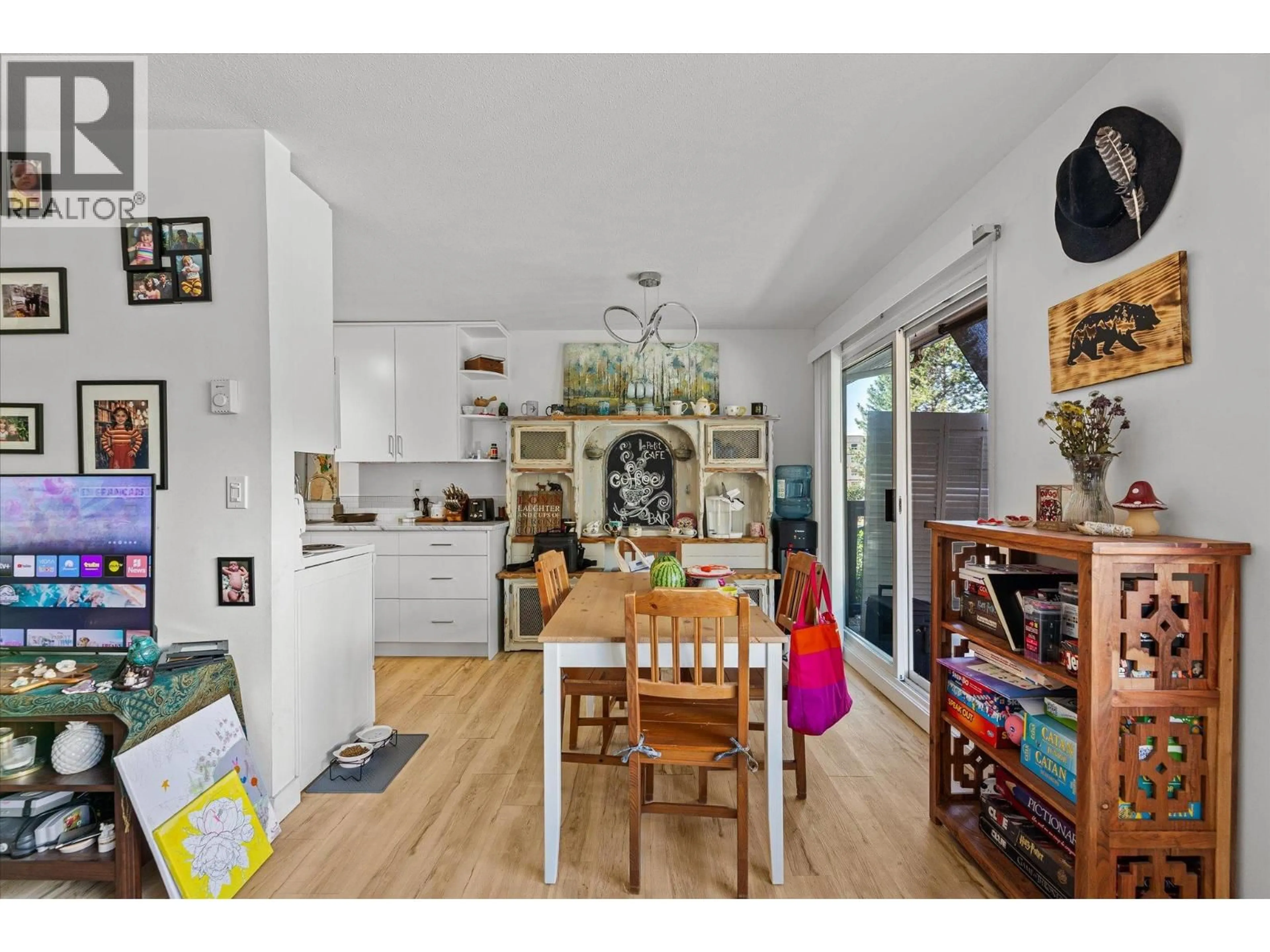 Open concept kitchen, wood/laminate floor for 228 - 3505 38 STREET, Vernon British Columbia V1T6X1