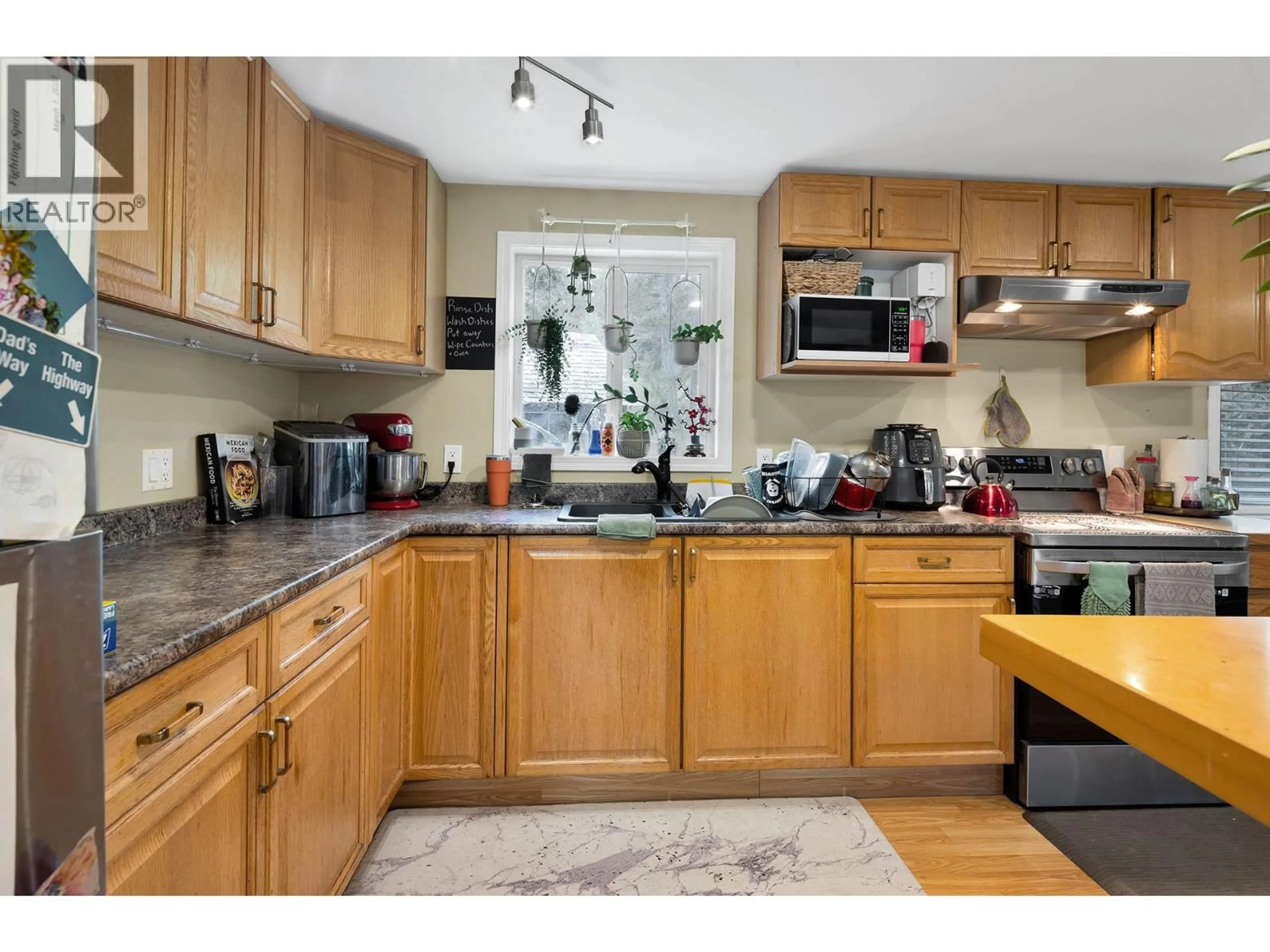 Standard kitchen, unknown for 2455 HARPER RANCH ROAD, Kamloops British Columbia V0E3E1