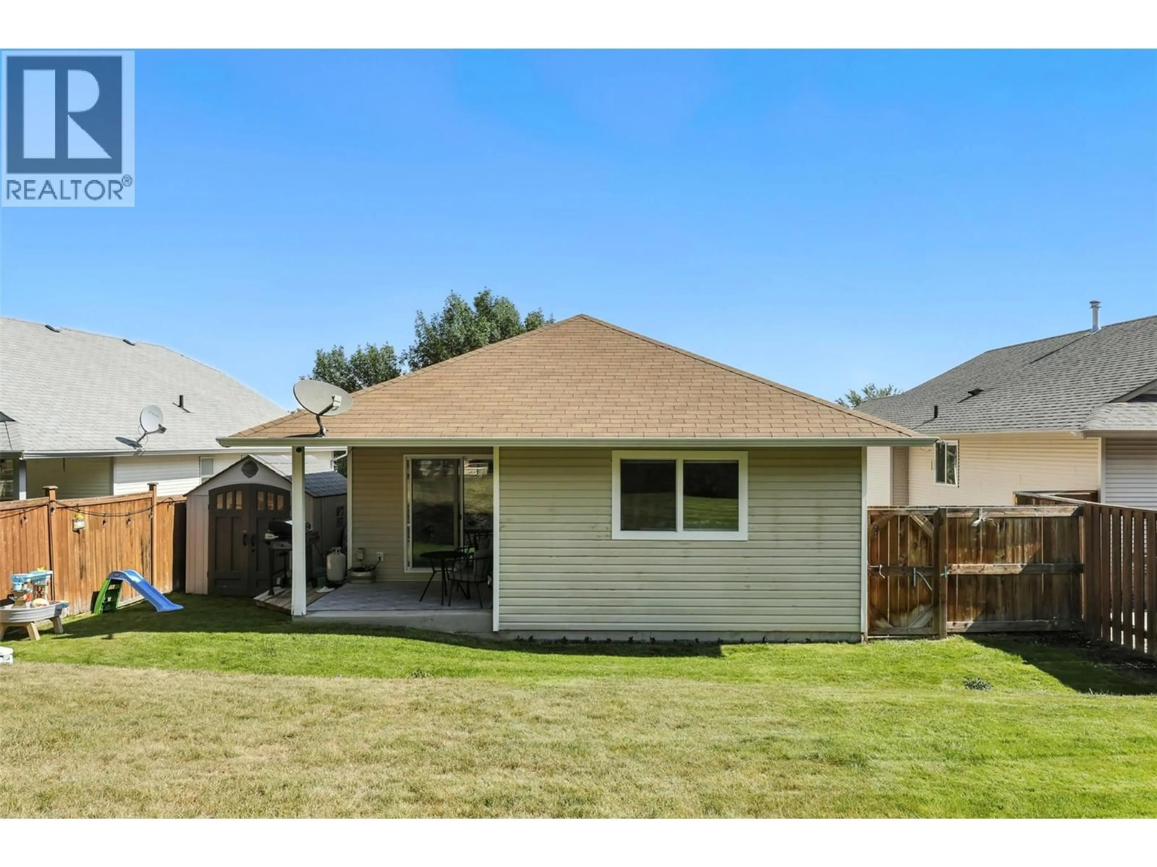 Home with vinyl exterior material, unknown for 2350 BRAMBLE LANE, Kamloops British Columbia V1S1Y6