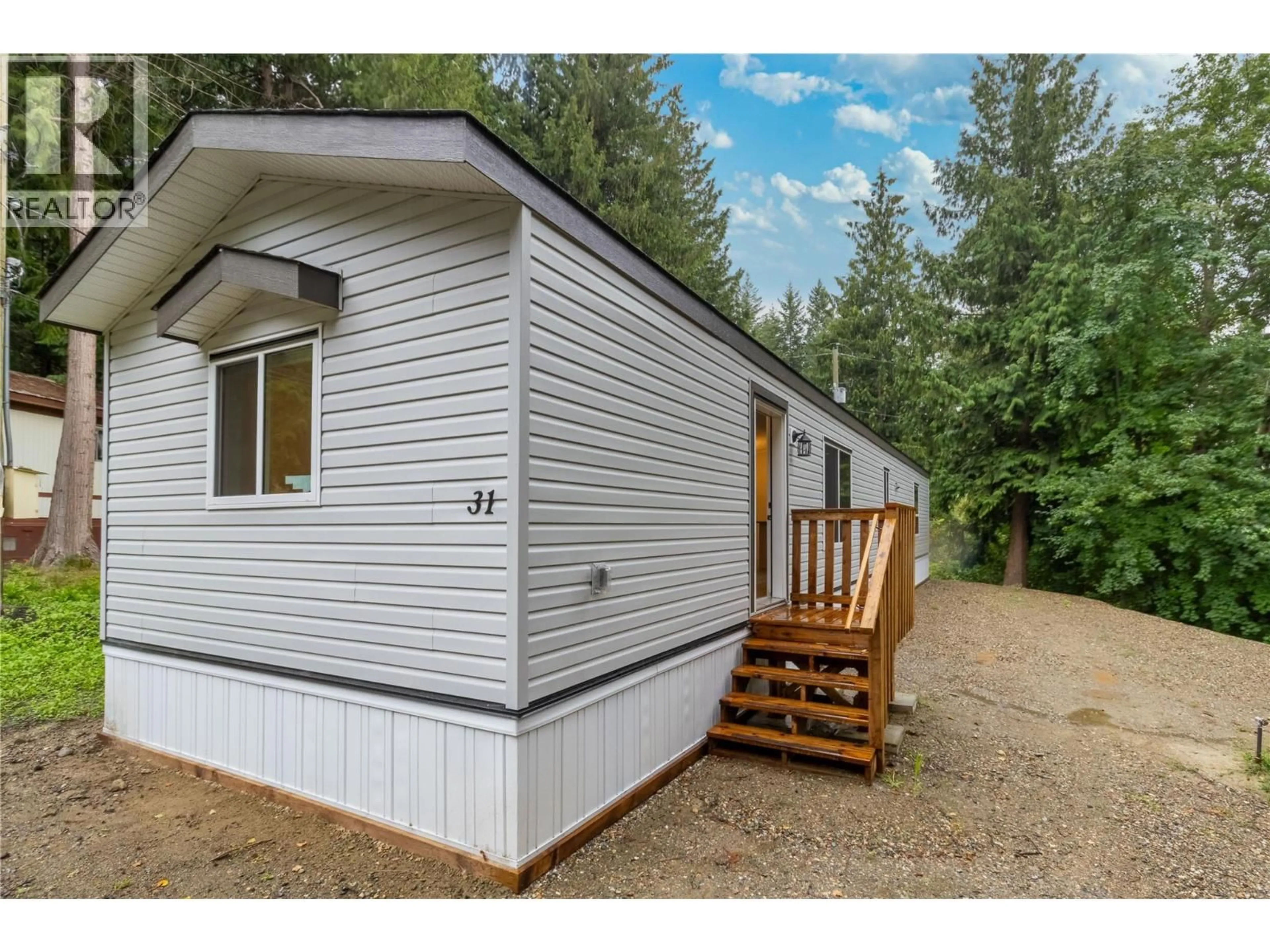 Home with vinyl exterior material, unknown for 31 - 5161 63RD AVENUE NORTHEAST, Salmon Arm British Columbia V0E1K0