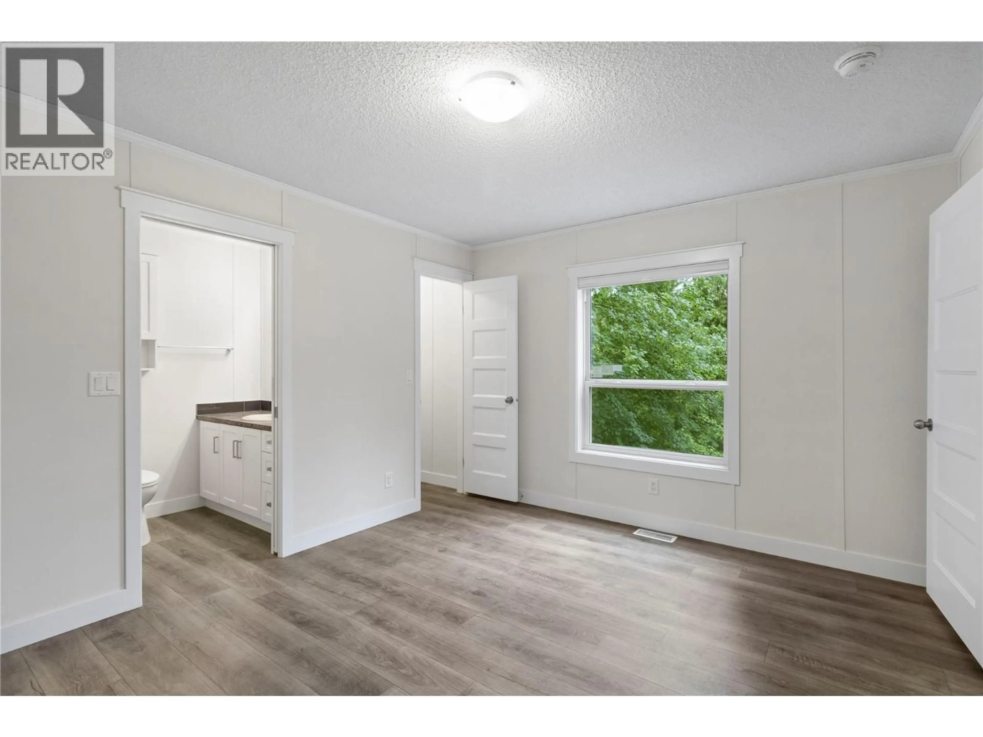 A pic of a room for 31 - 5161 63RD AVENUE NORTHEAST, Salmon Arm British Columbia V0E1K0