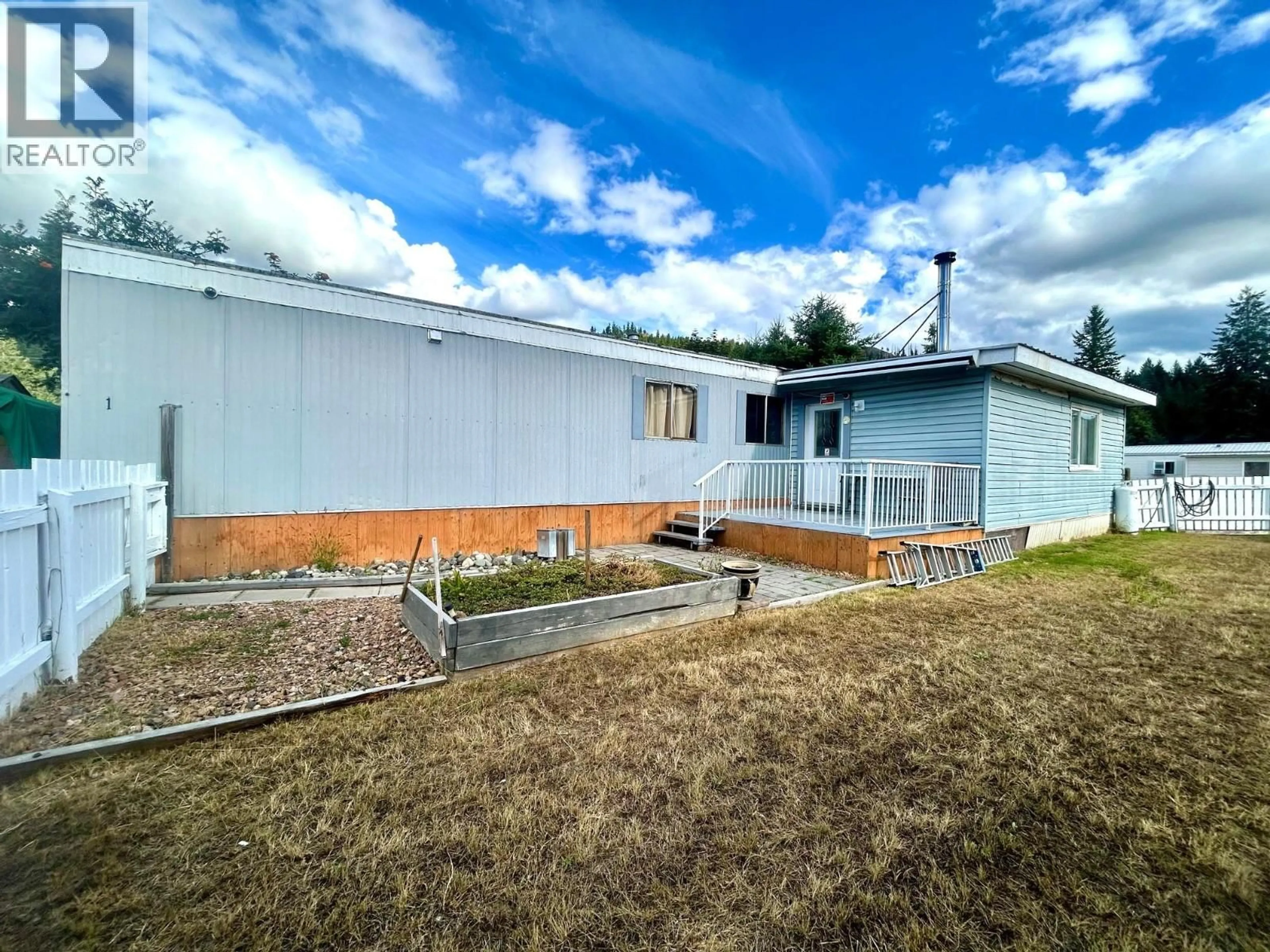 A pic from outside/outdoor area/front of a property/back of a property/a pic from drone, unknown for 1 - 620 DIXON CREEK ROAD ROAD, Barriere British Columbia V0E1E0